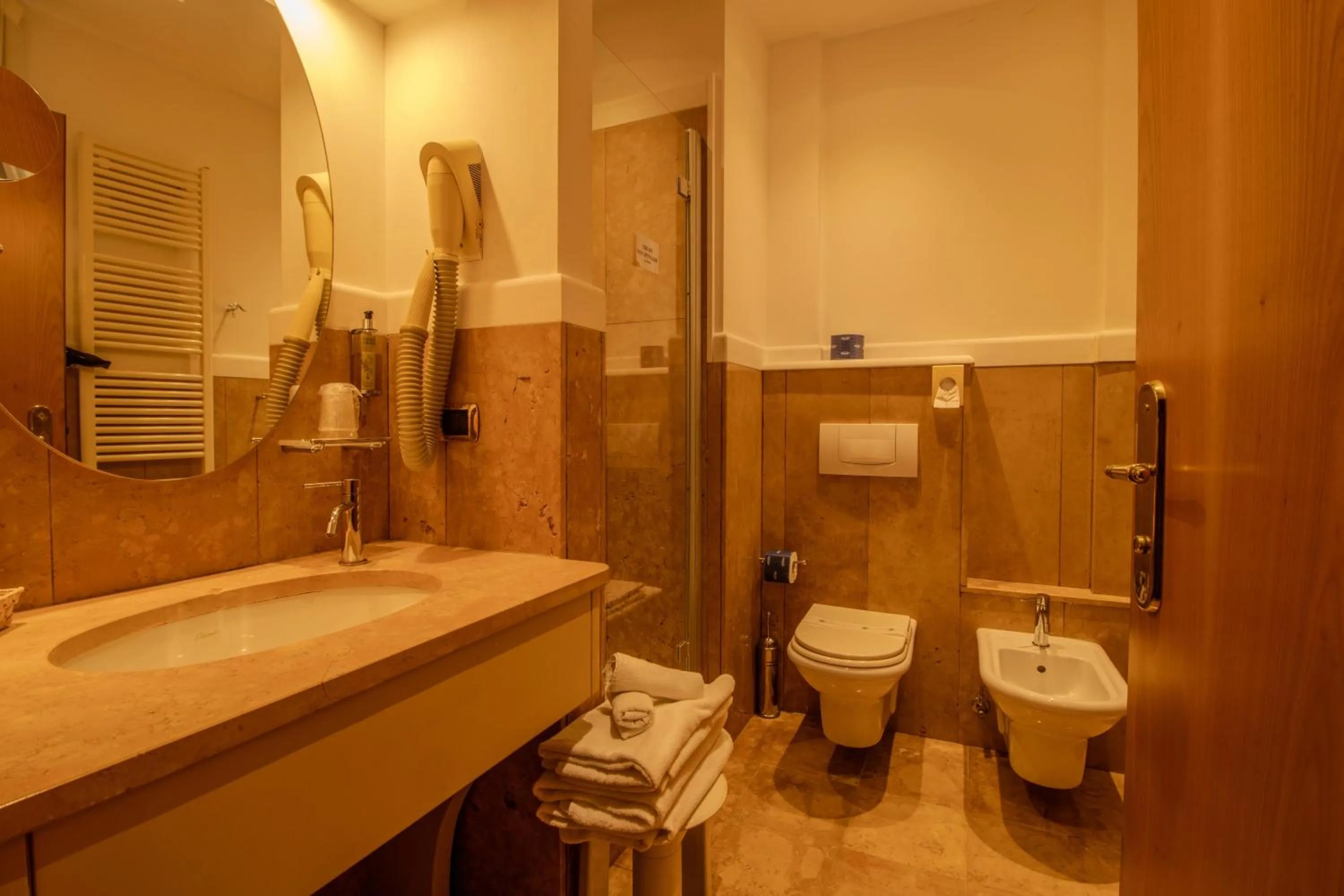 Bathroom in Paradise Hotel & Wellness