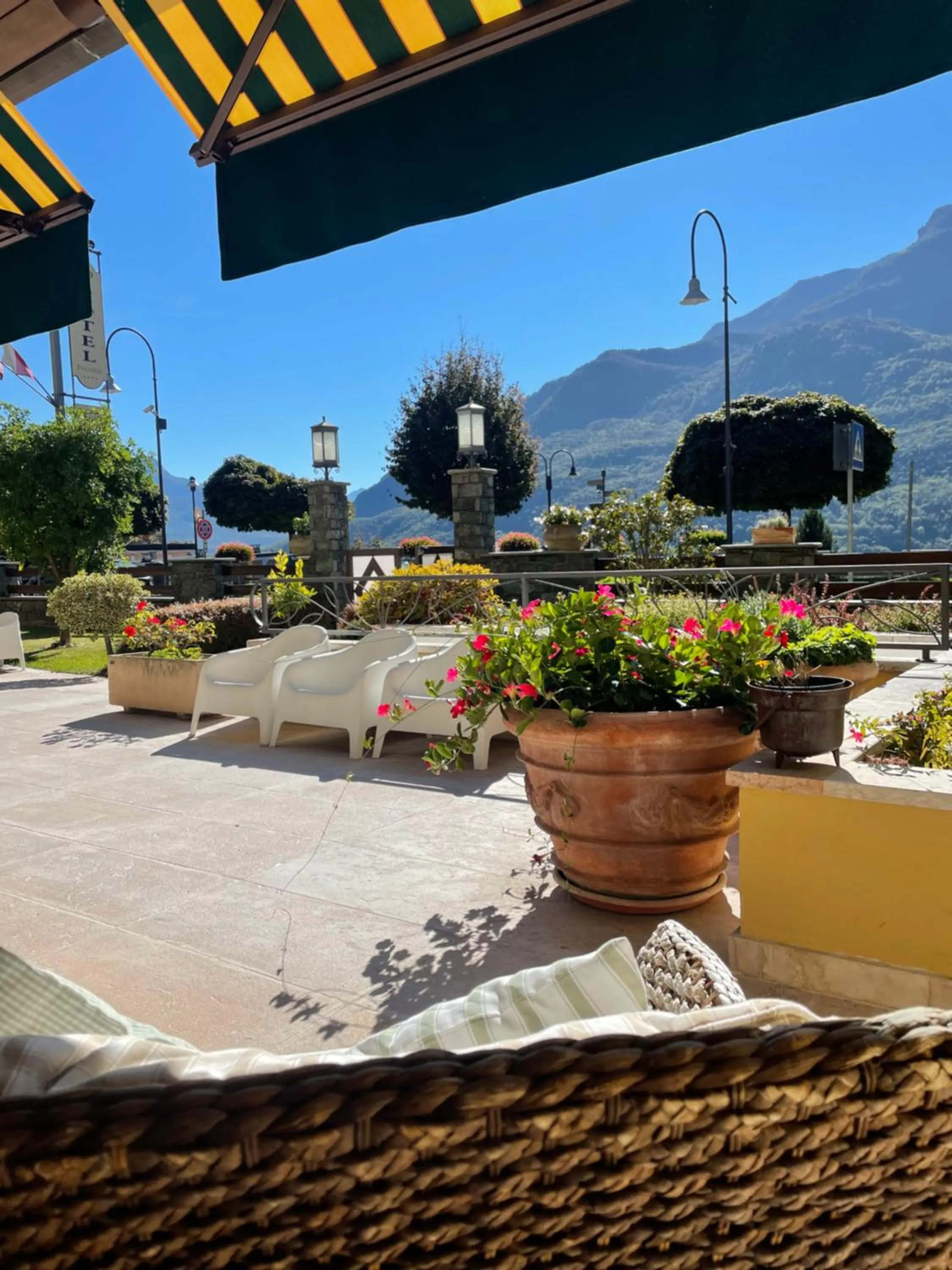 Patio in Paradise Hotel & Wellness