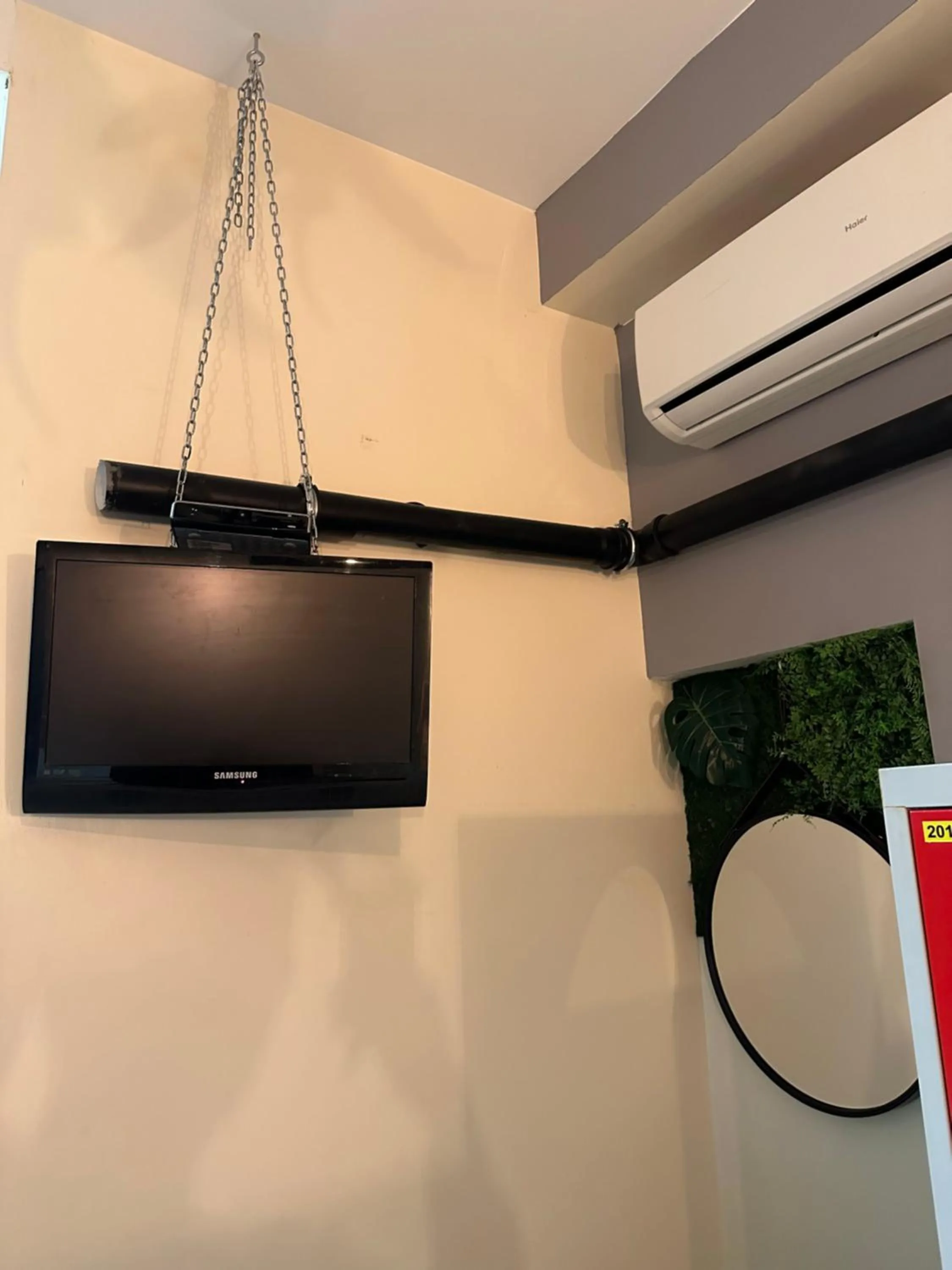 TV and multimedia in Hostel Pipištrelo