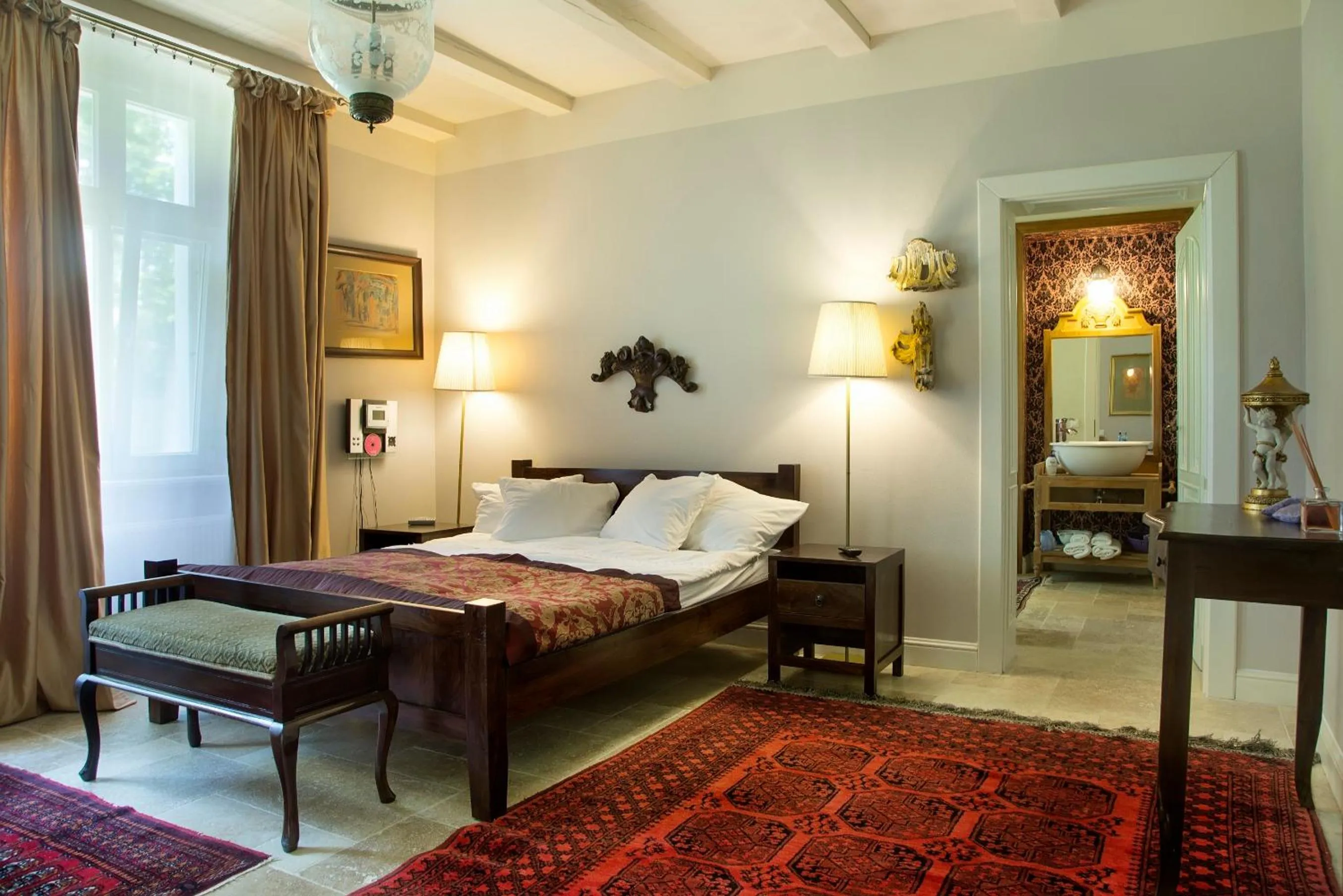 Bed in Pałac Wiechlice - Hotel, Restaurant, SPA