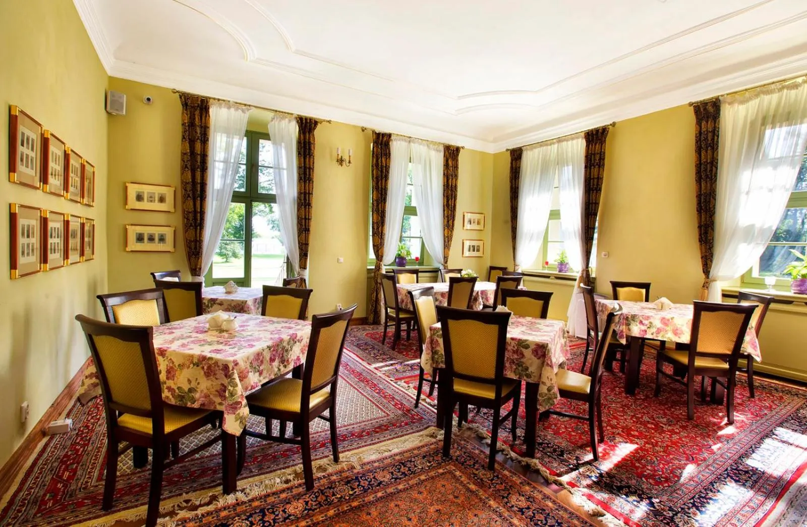 Restaurant/places to eat in Pałac Wiechlice - Hotel, Restaurant, SPA