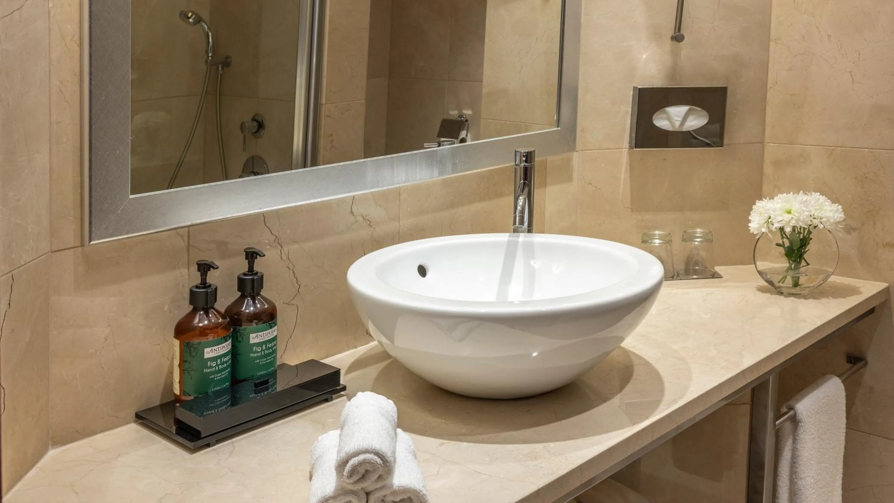 Bathroom in Crowne Plaza Porto by IHG