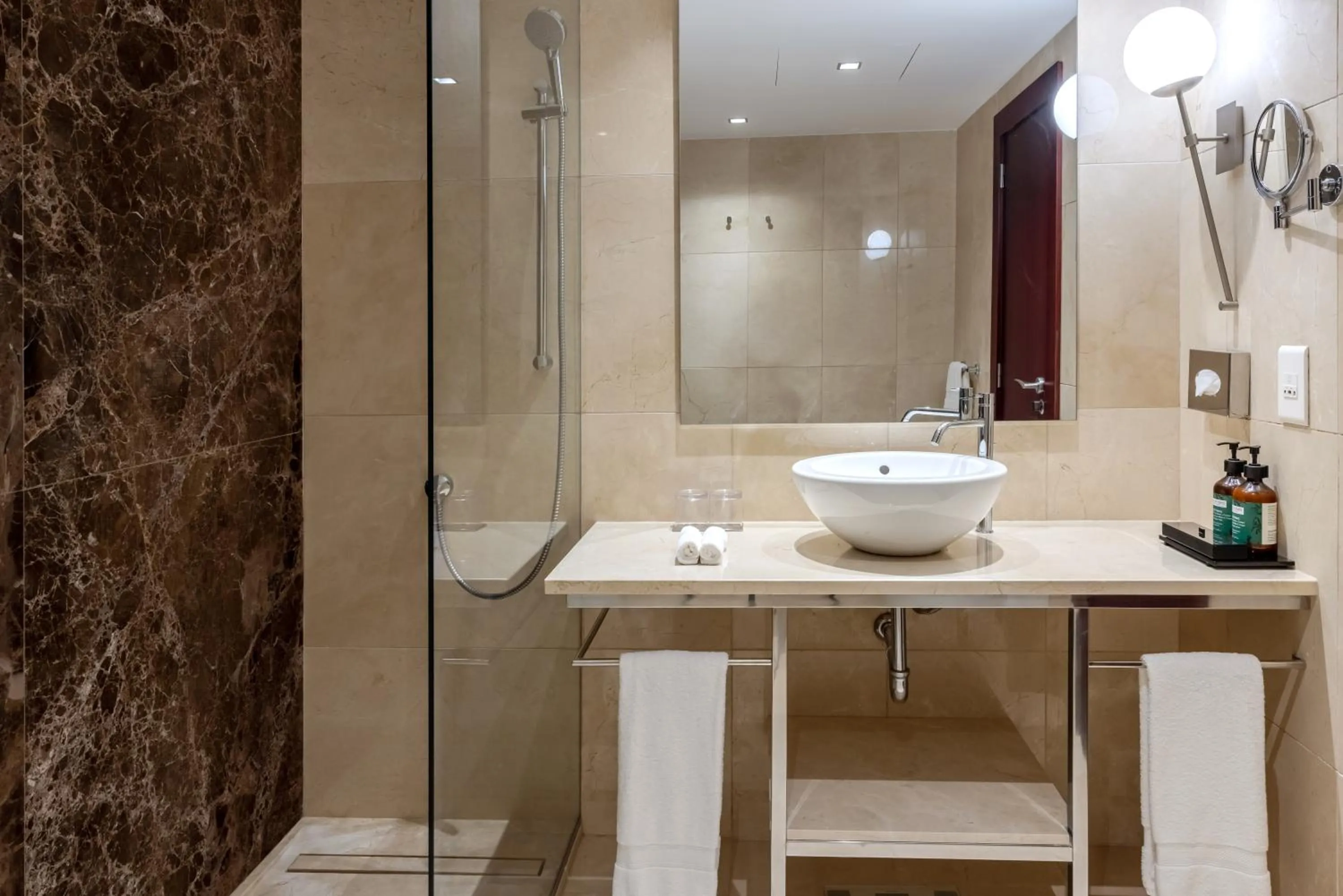 Bathroom in Crowne Plaza Porto by IHG