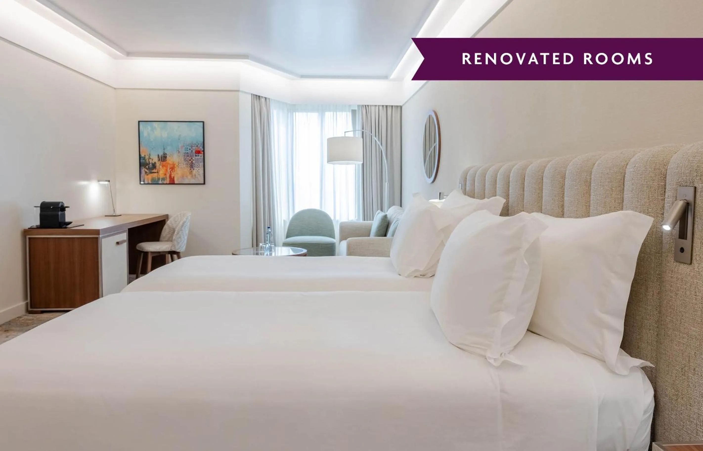 Bedroom, Bed in Crowne Plaza Porto by IHG