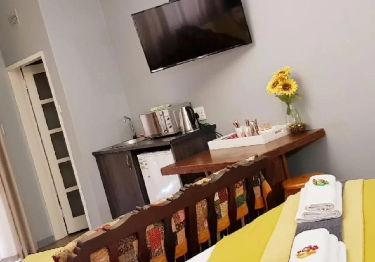  Double Room in Graceland Guesthouse