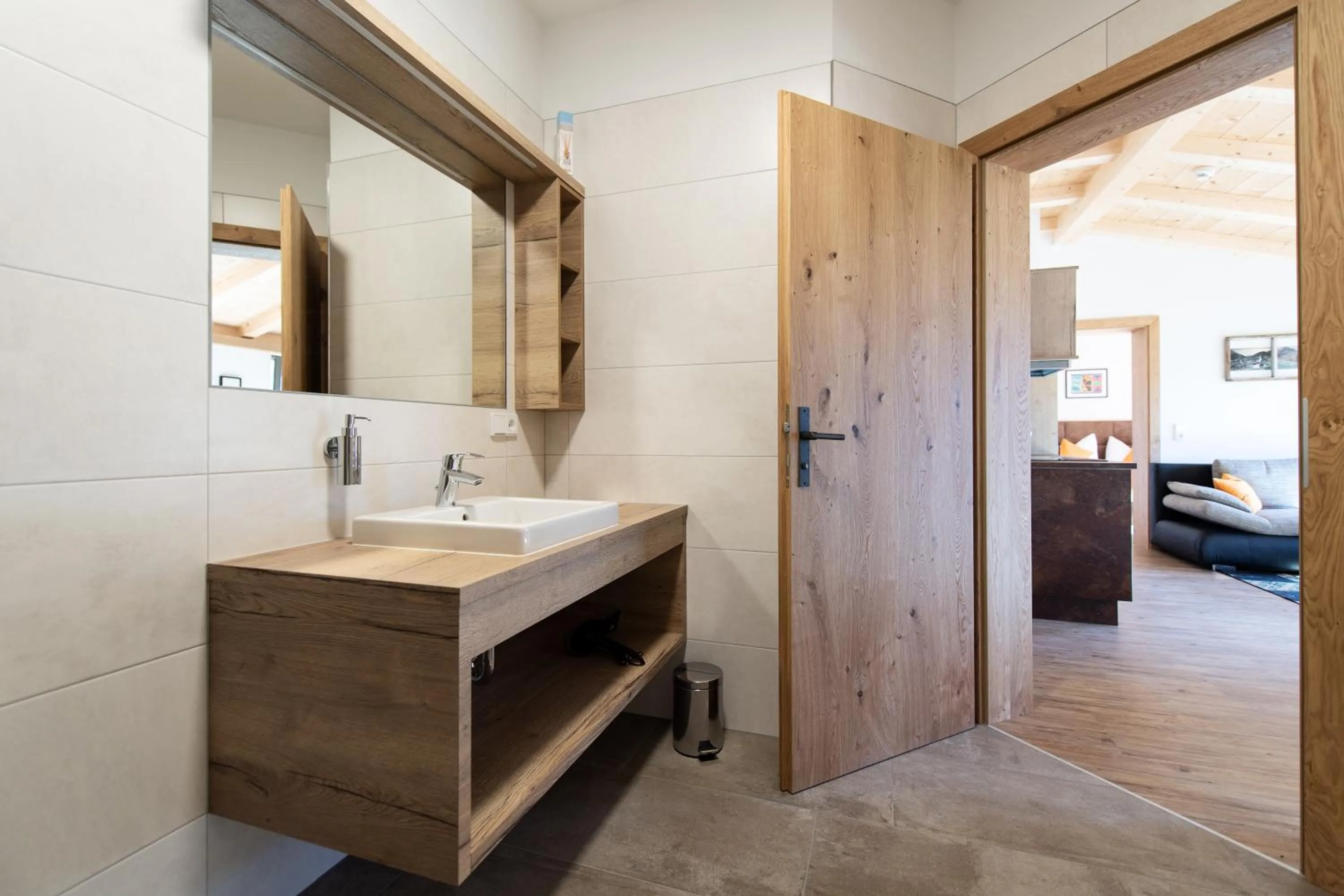 Bathroom, Bed in Binter Apartments