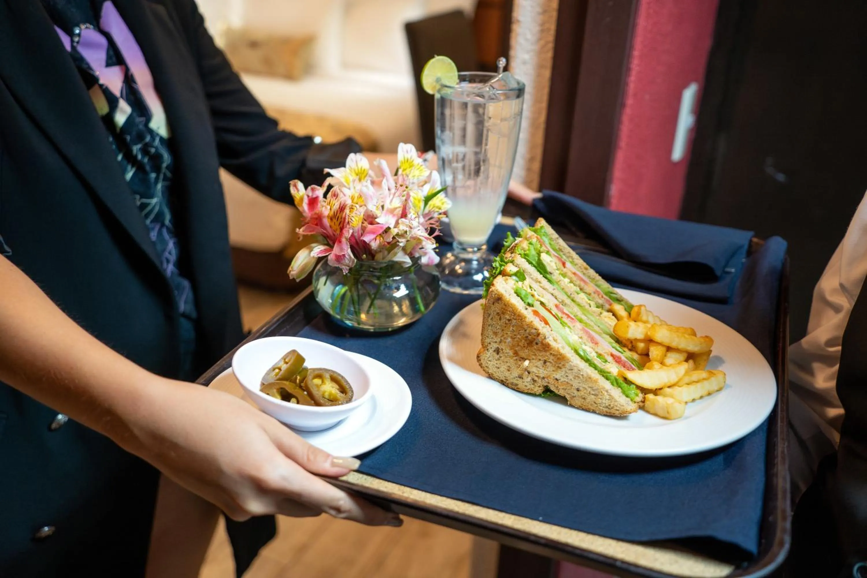 Restaurant/places to eat in Sleep Inn Puebla Centro Hist rico