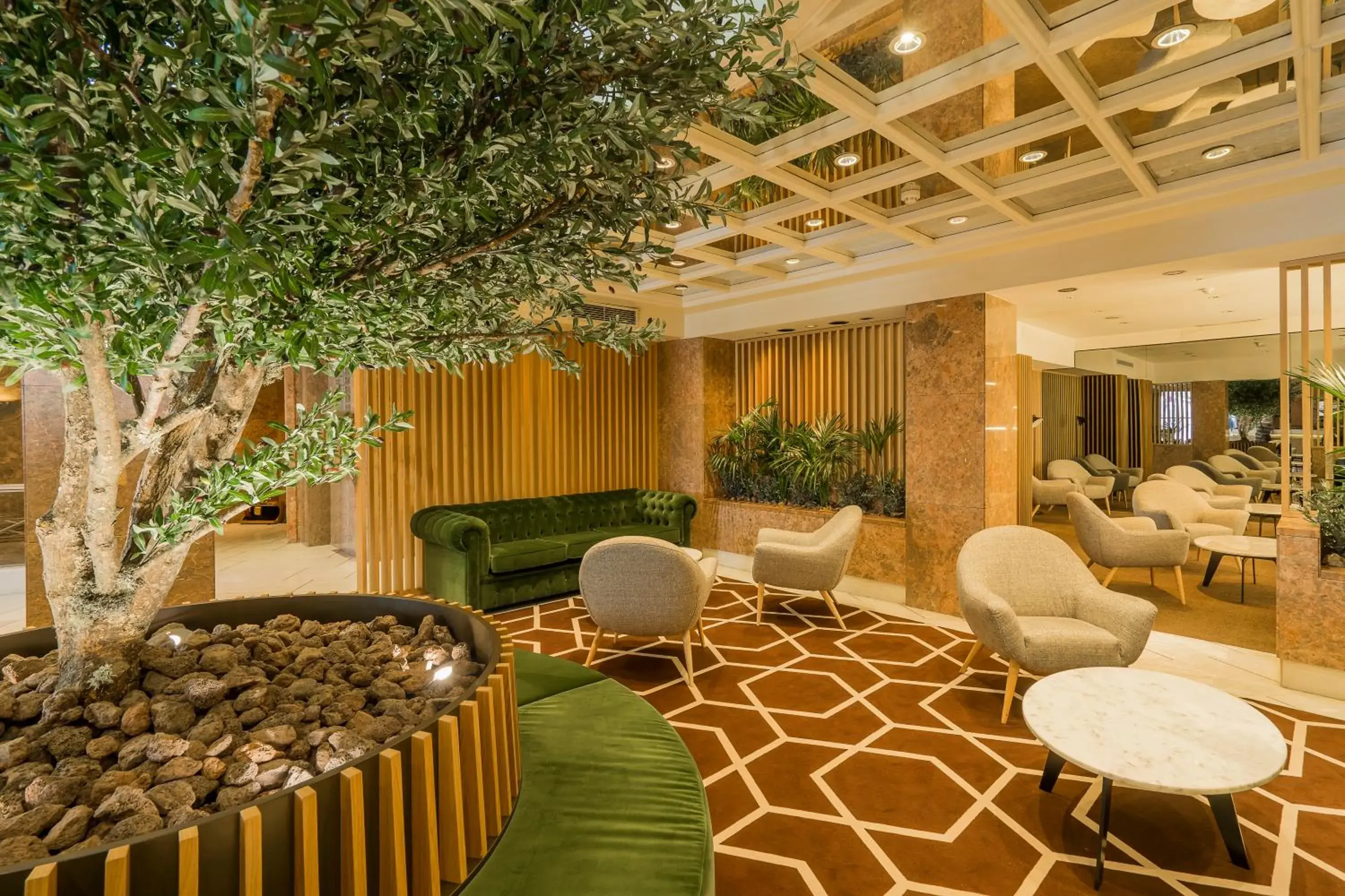 Lobby or reception in HF Fenix Lisboa Lobby or reception in HF Fenix Lisboa