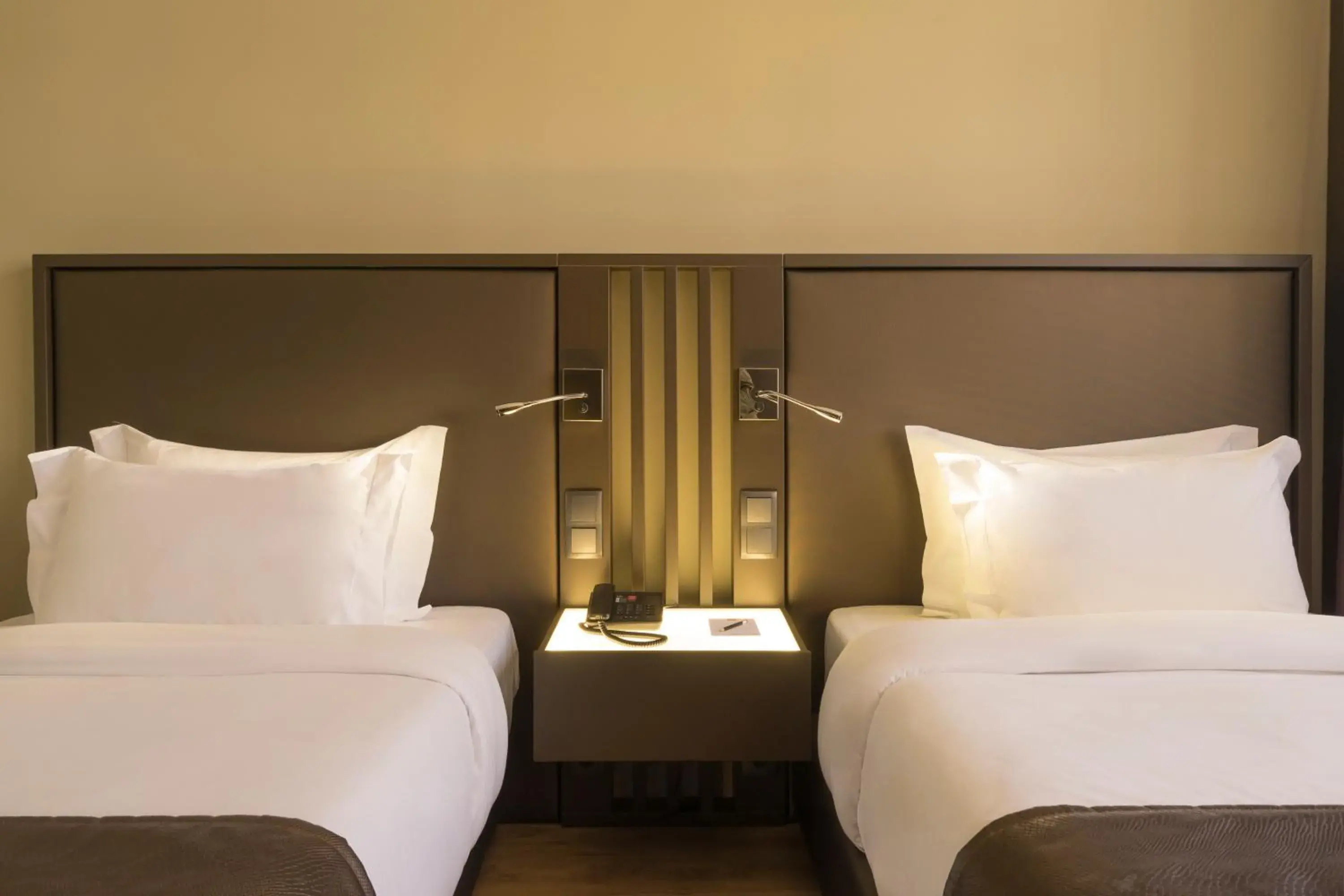 Photo of the whole room, Bed in HF Fenix Lisboa Photo of the whole room, Bed in HF Fenix Lisboa