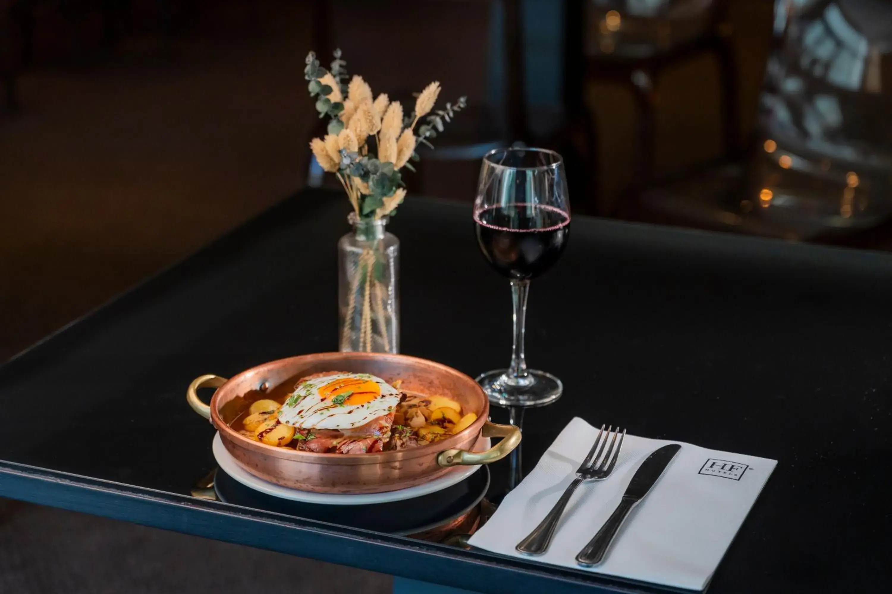 Restaurant/places to eat in HF Fénix Lisboa Restaurant/places to eat in HF Fénix Lisboa