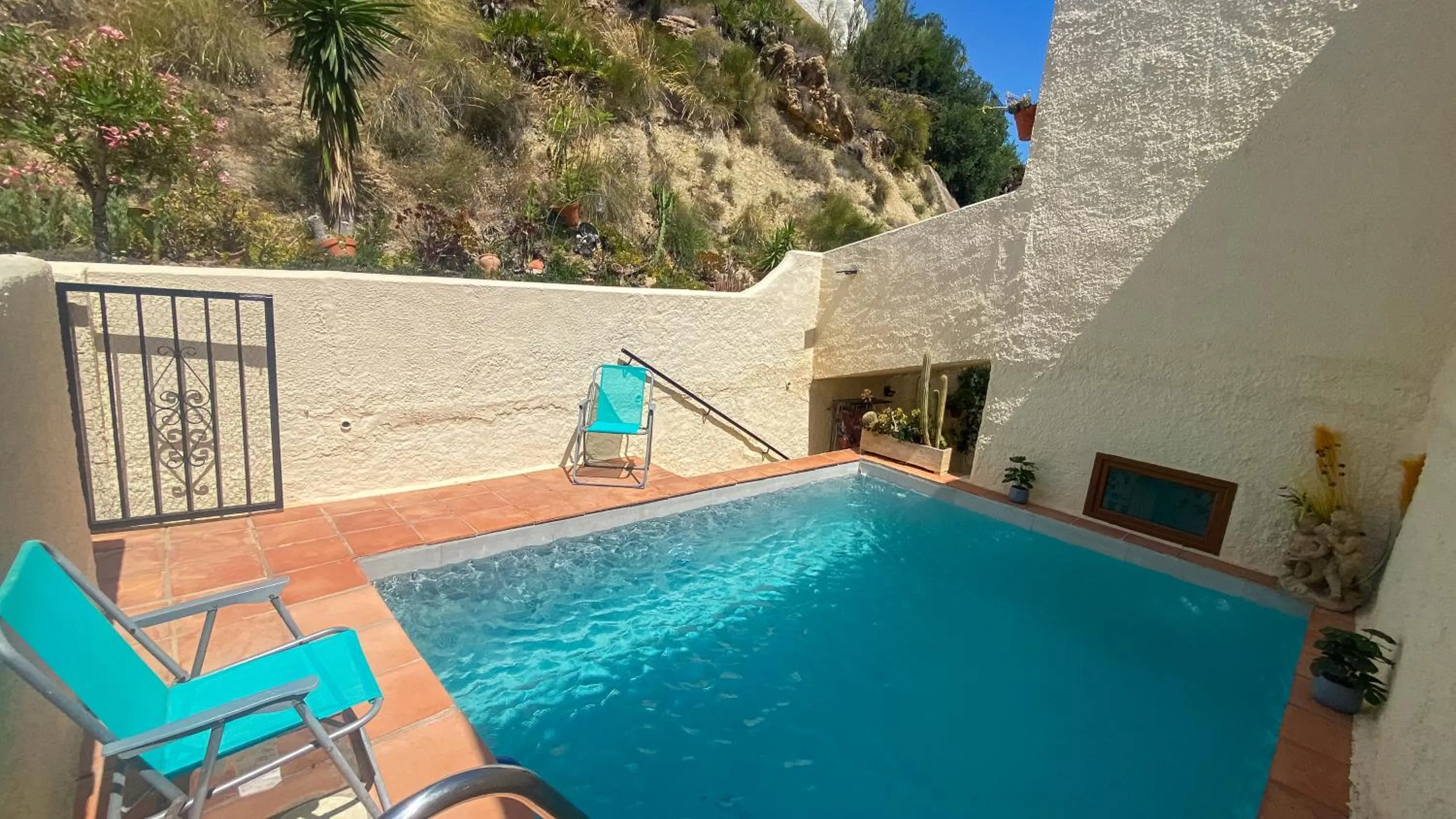 Swimming pool in Apartamento rural Casa Medico