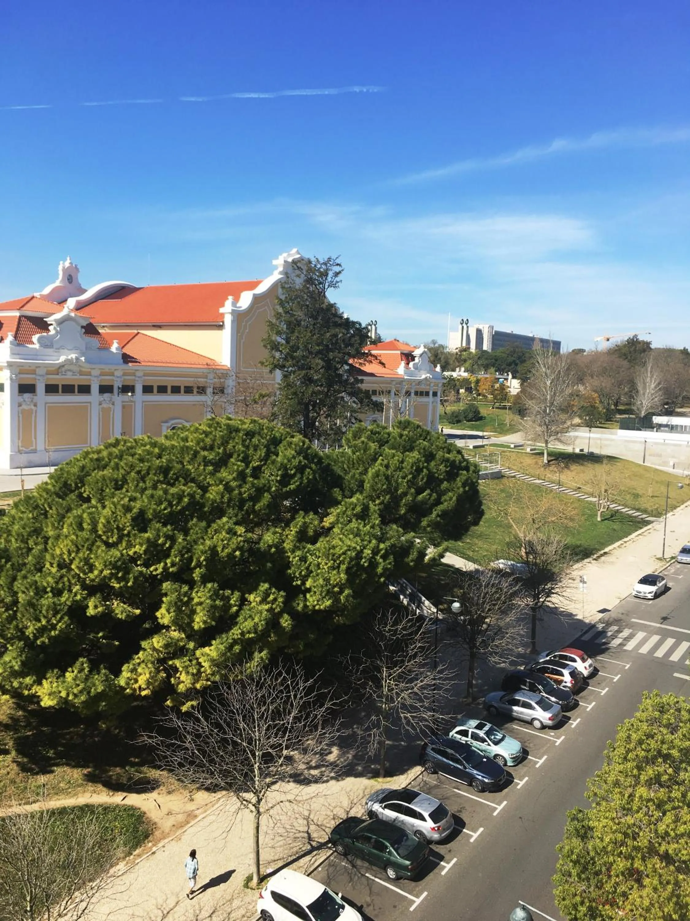 Quiet street view in Hotel Miraparque