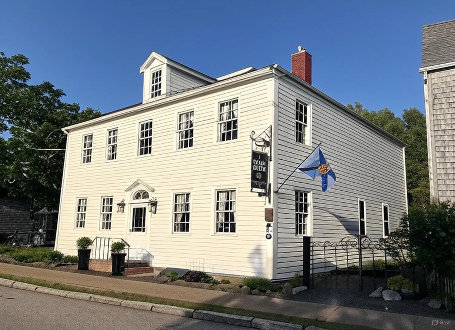 Bailey House Inn - Georgian Waterfront Retreat