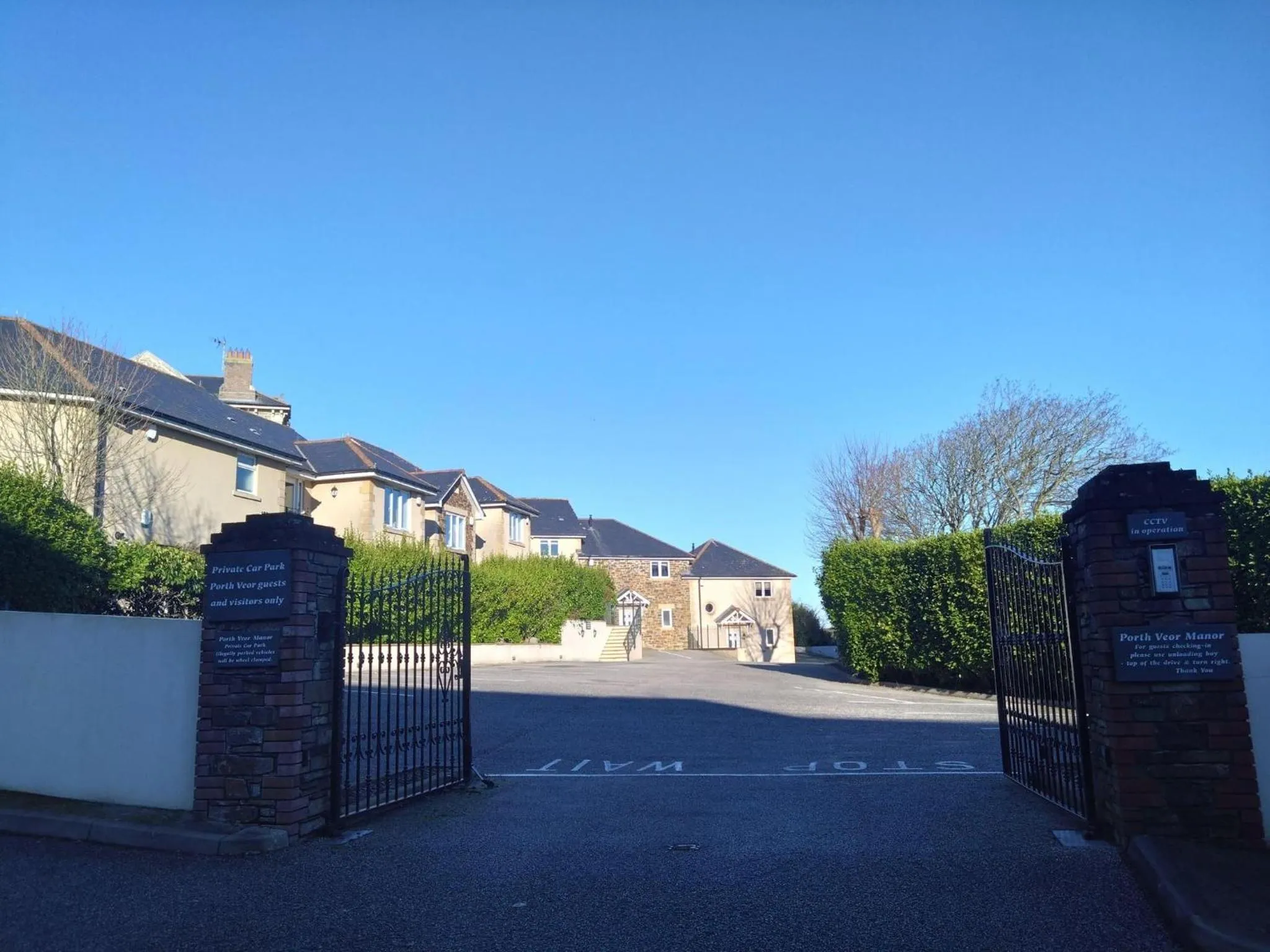 Parking in Porth Veor Manor Villas & Apartments