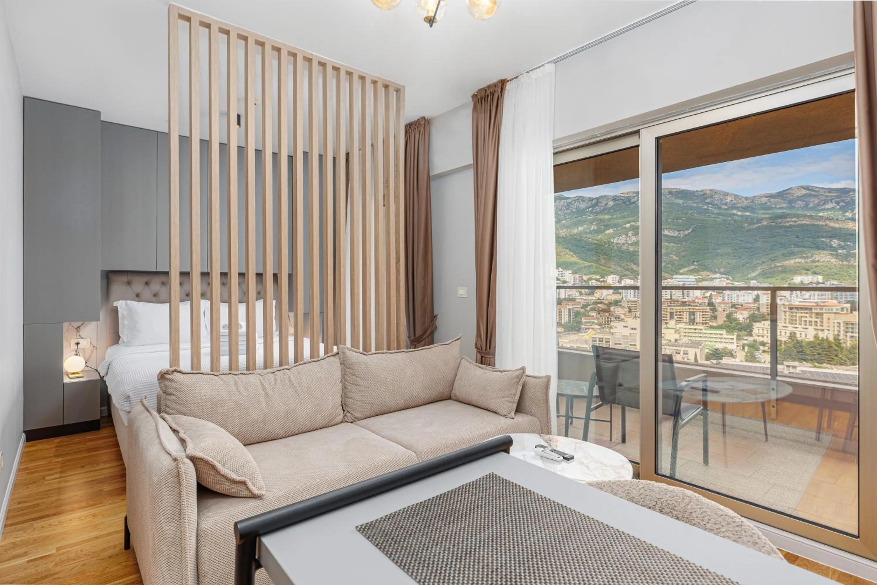 Bed in Hotel Harmonia by Dukley