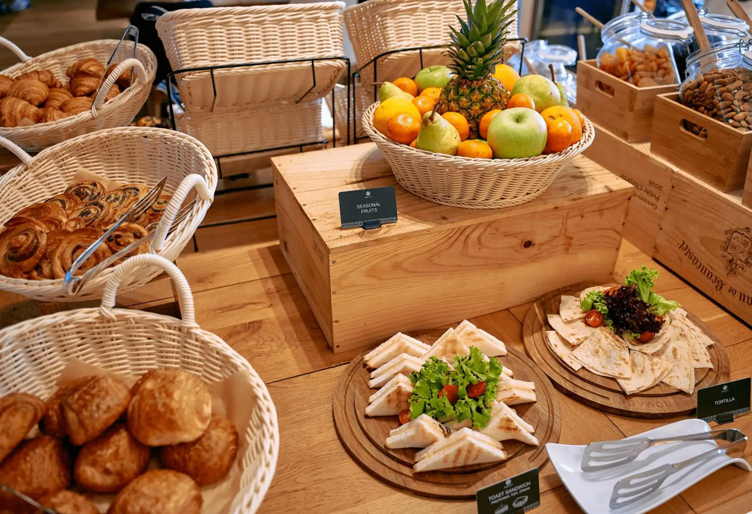 Restaurant/places to eat in Hotel Harmonia by Dukley Restaurant/places to eat in Hotel Harmonia by Dukley