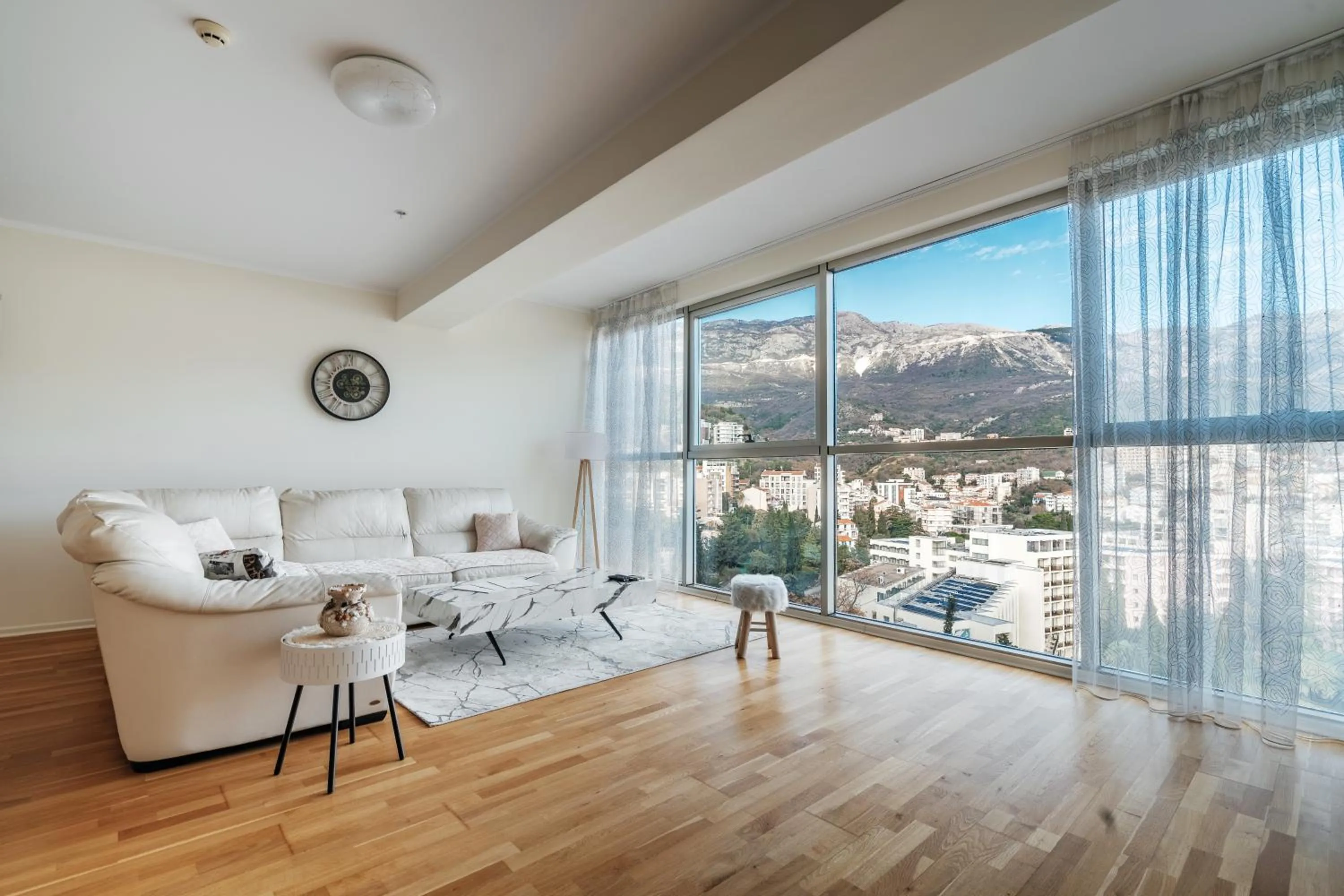 Living room in Hotel Harmonia by Dukley