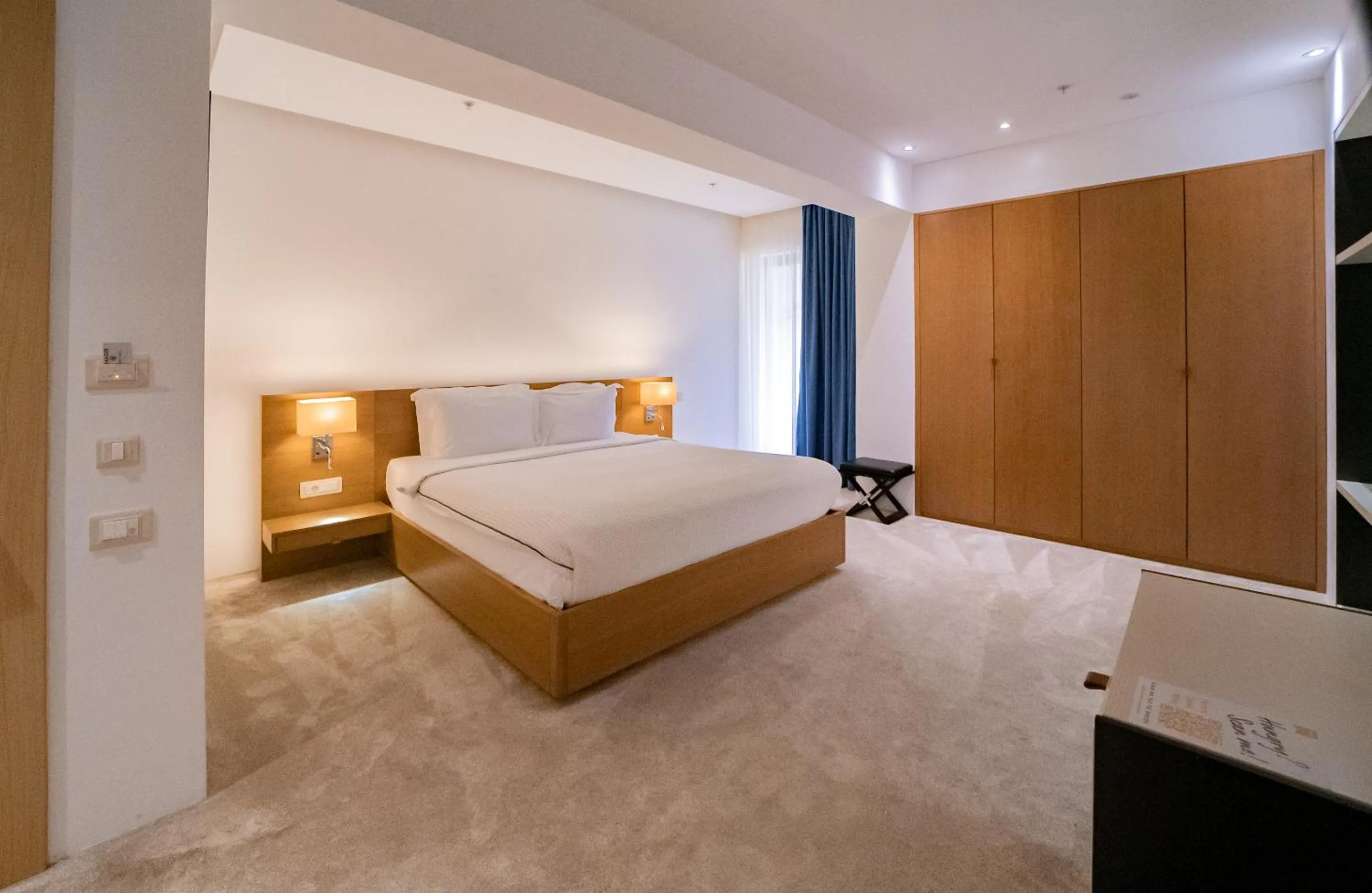 Bedroom, Bed in Hotel Harmonia by Dukley