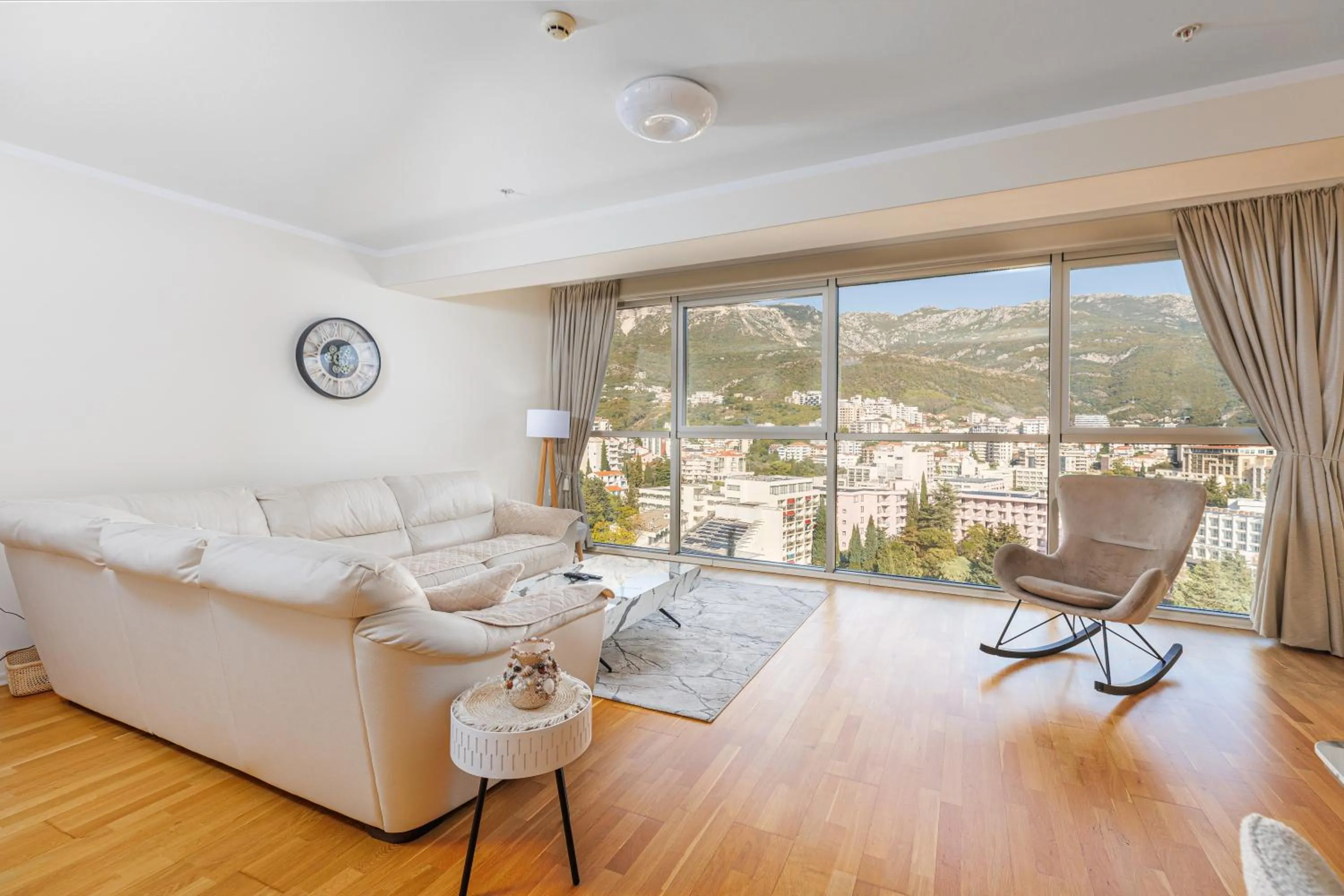 Natural landscape in Hotel Harmonia by Dukley