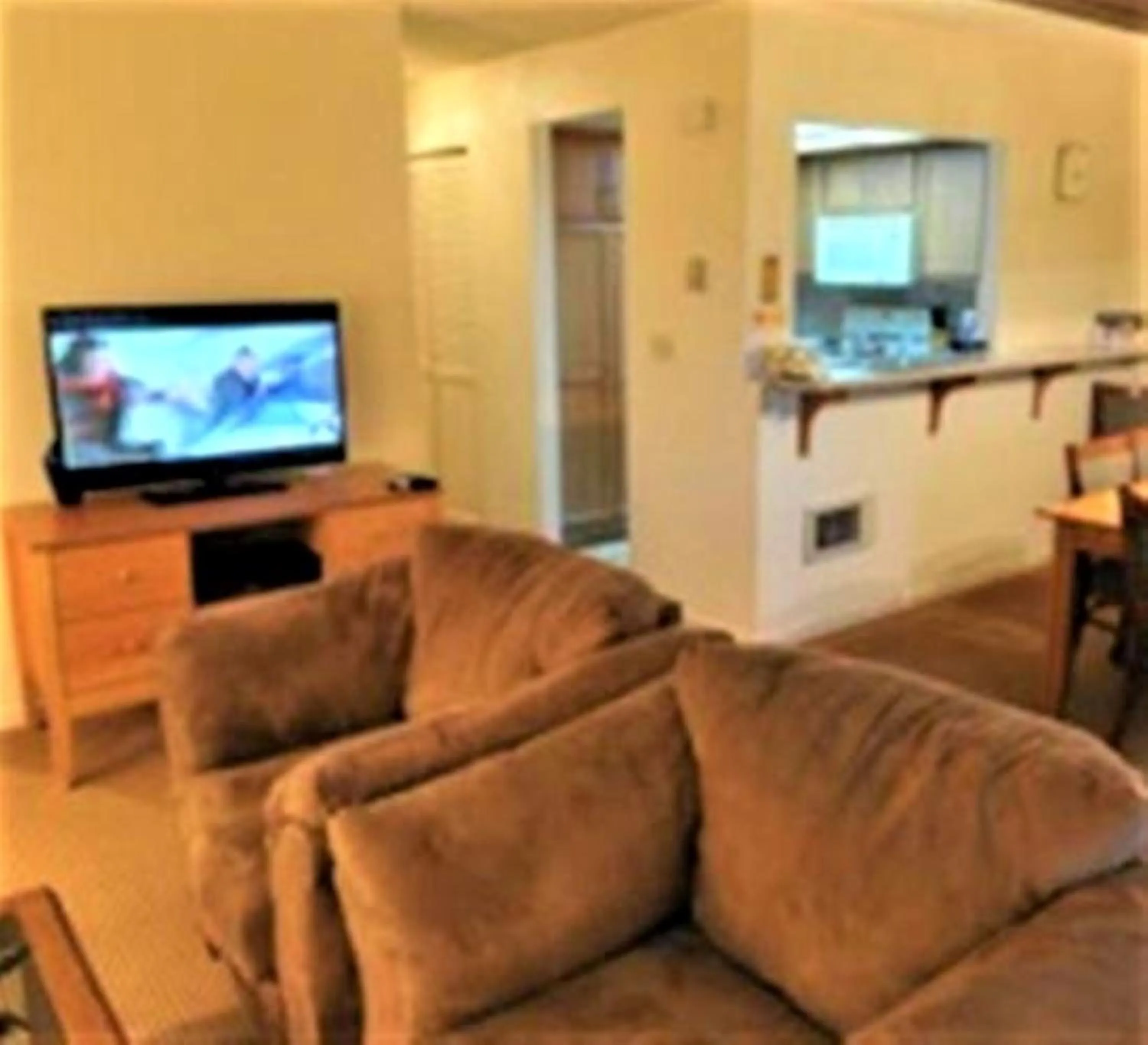 TV and multimedia, TV/Entertainment Center in Tahoe Summit Village