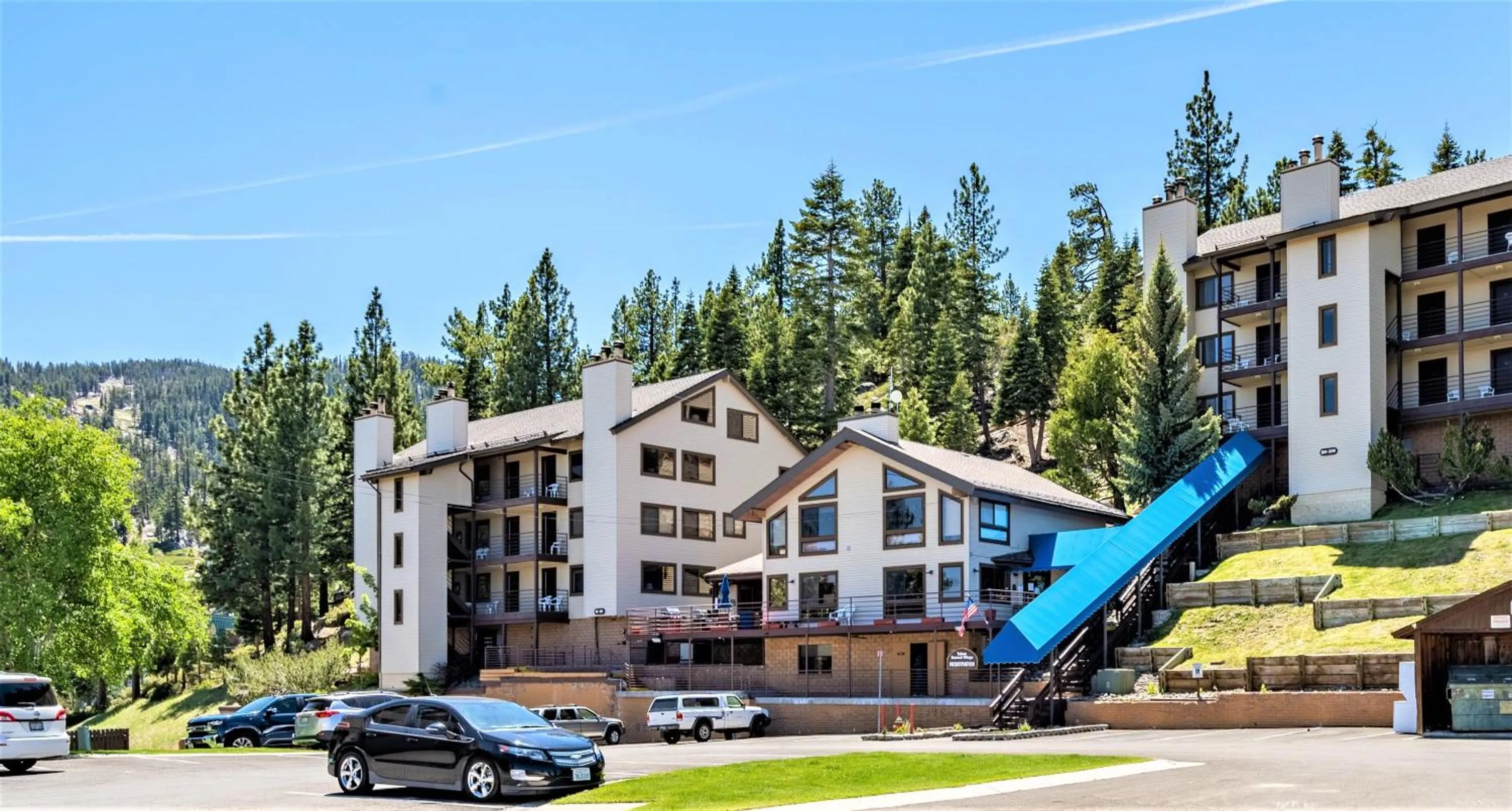 Property Building in Tahoe Summit Village