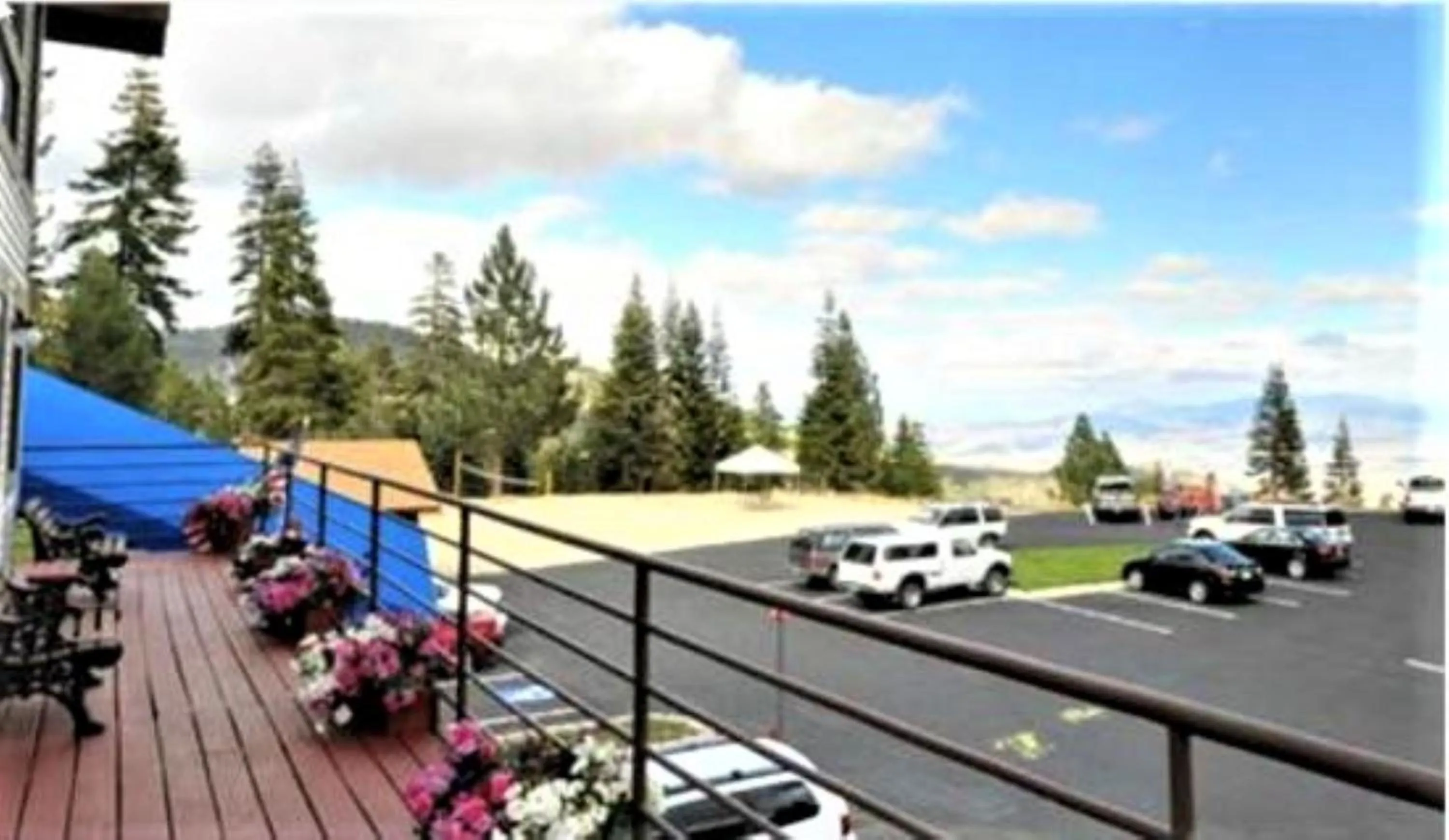 Street view in Tahoe Summit Village