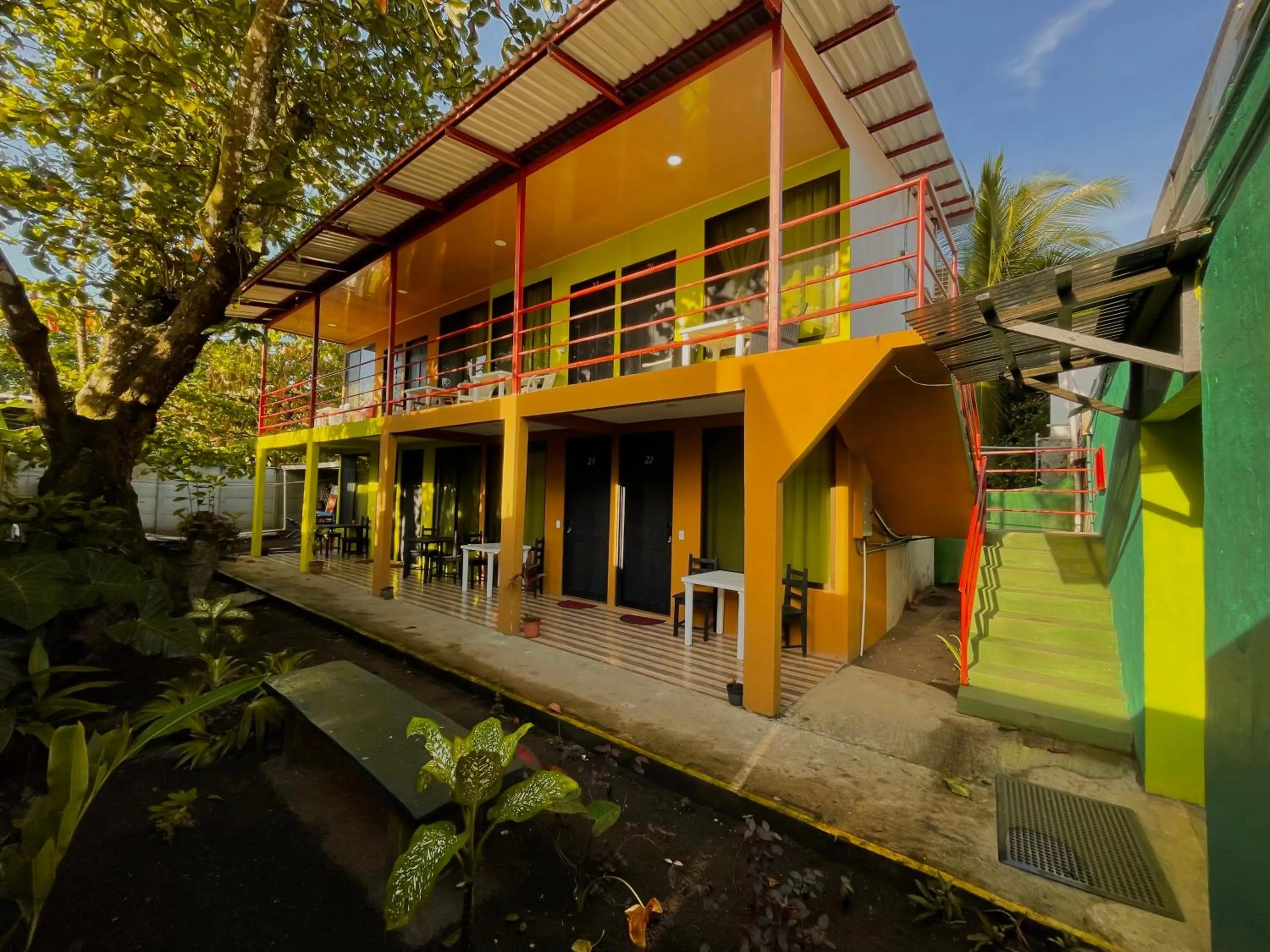 Property building in Hotel El Icaco Tortuguero