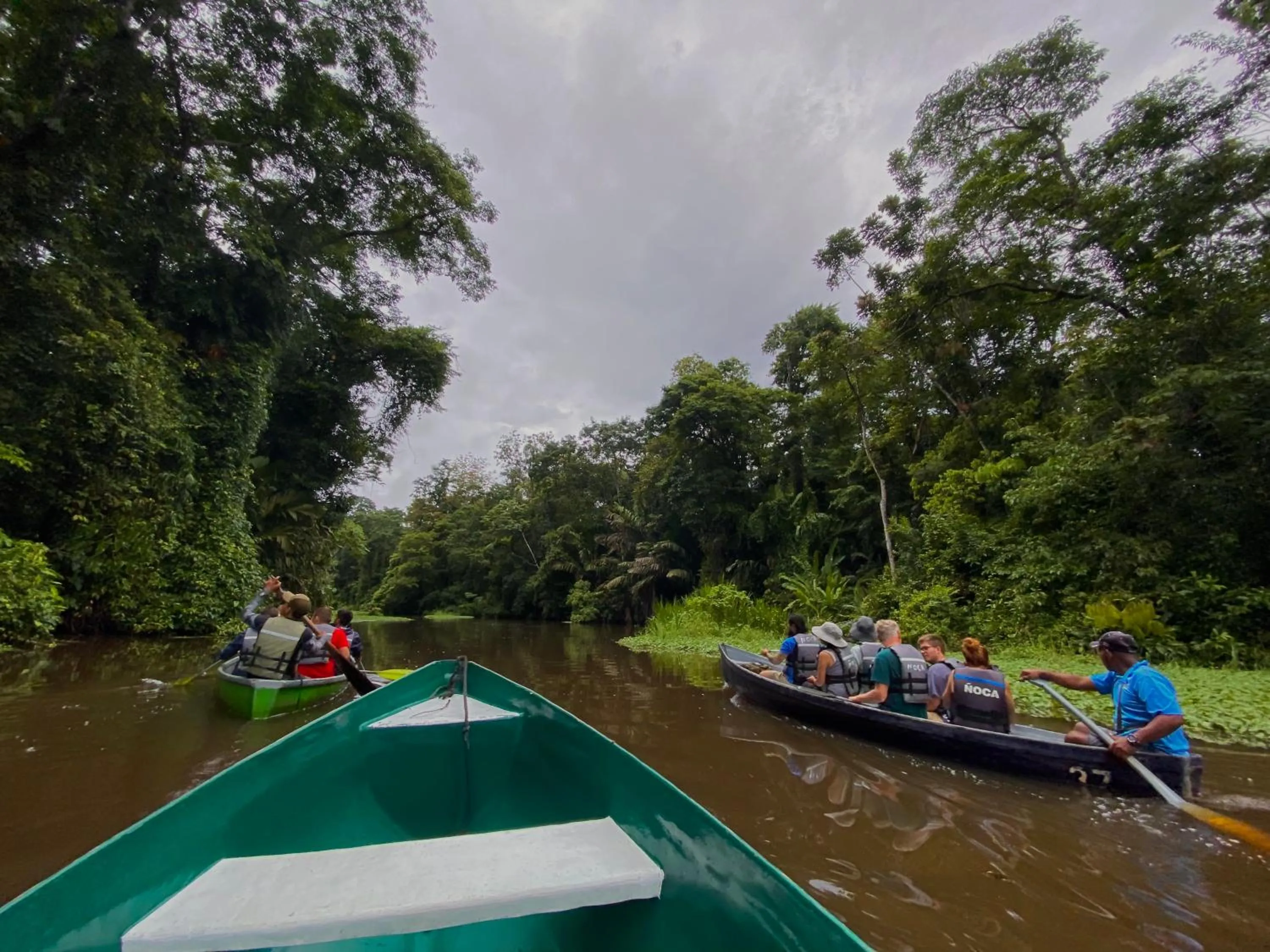 People in Hotel El Icaco Tortuguero