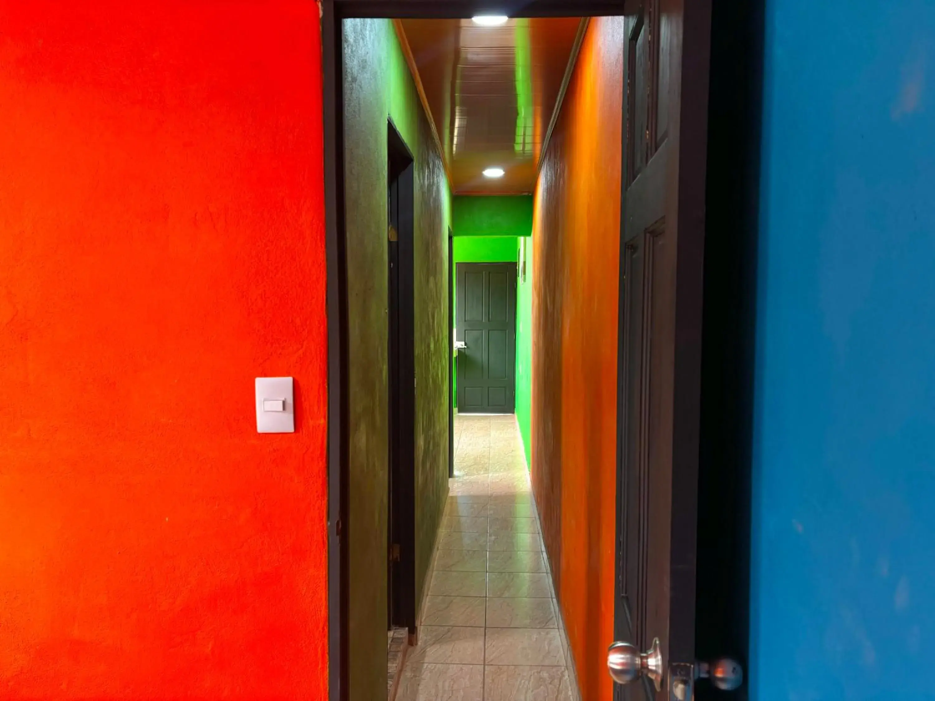 Two-Bedroom Apartment - Oceanfront in Hotel El Icaco Tortuguero Two-Bedroom Apartment - Oceanfront in Hotel El Icaco Tortuguero