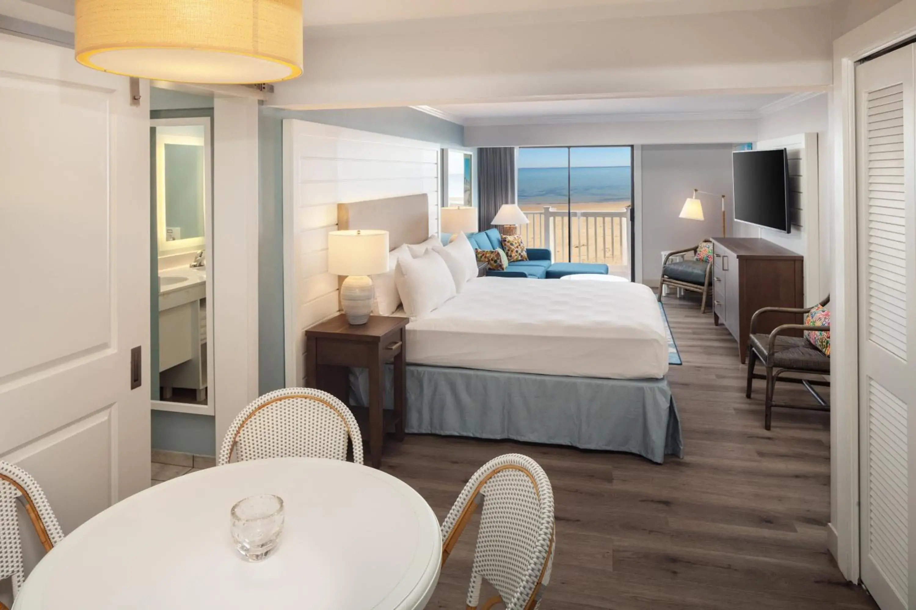 Bayview Waterfront Suite in Surfside Hotel and Suites Bayview Waterfront Suite in Surfside Hotel and Suites