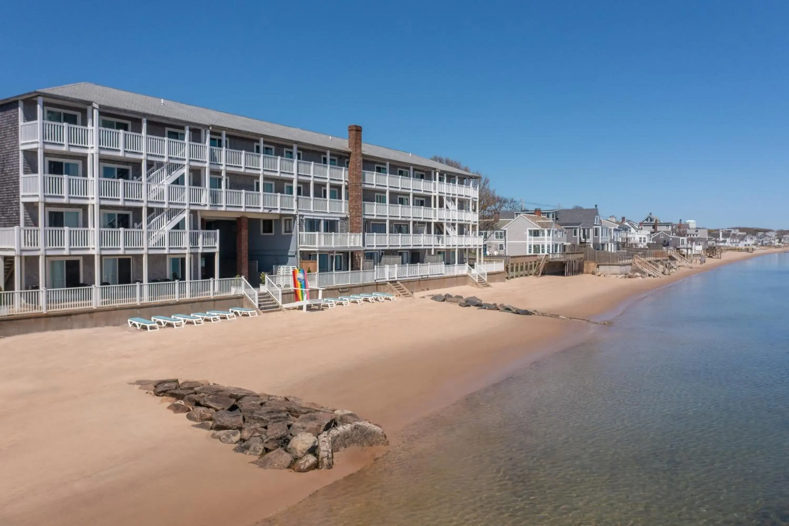 Property building in Surfside Hotel and Suites Property building in Surfside Hotel and Suites