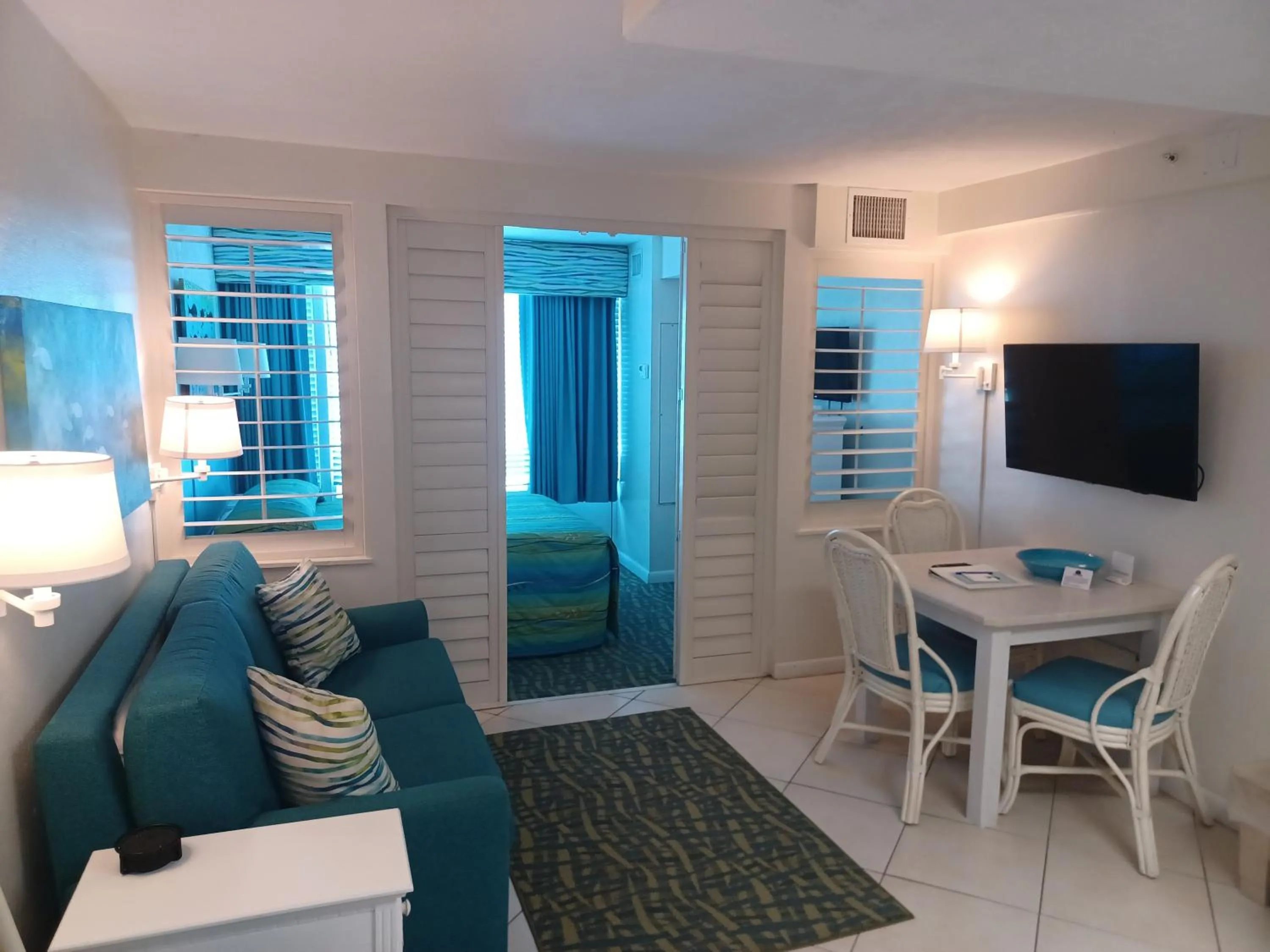 Living room in Islander Beach Resort - New Smyrna Beach
