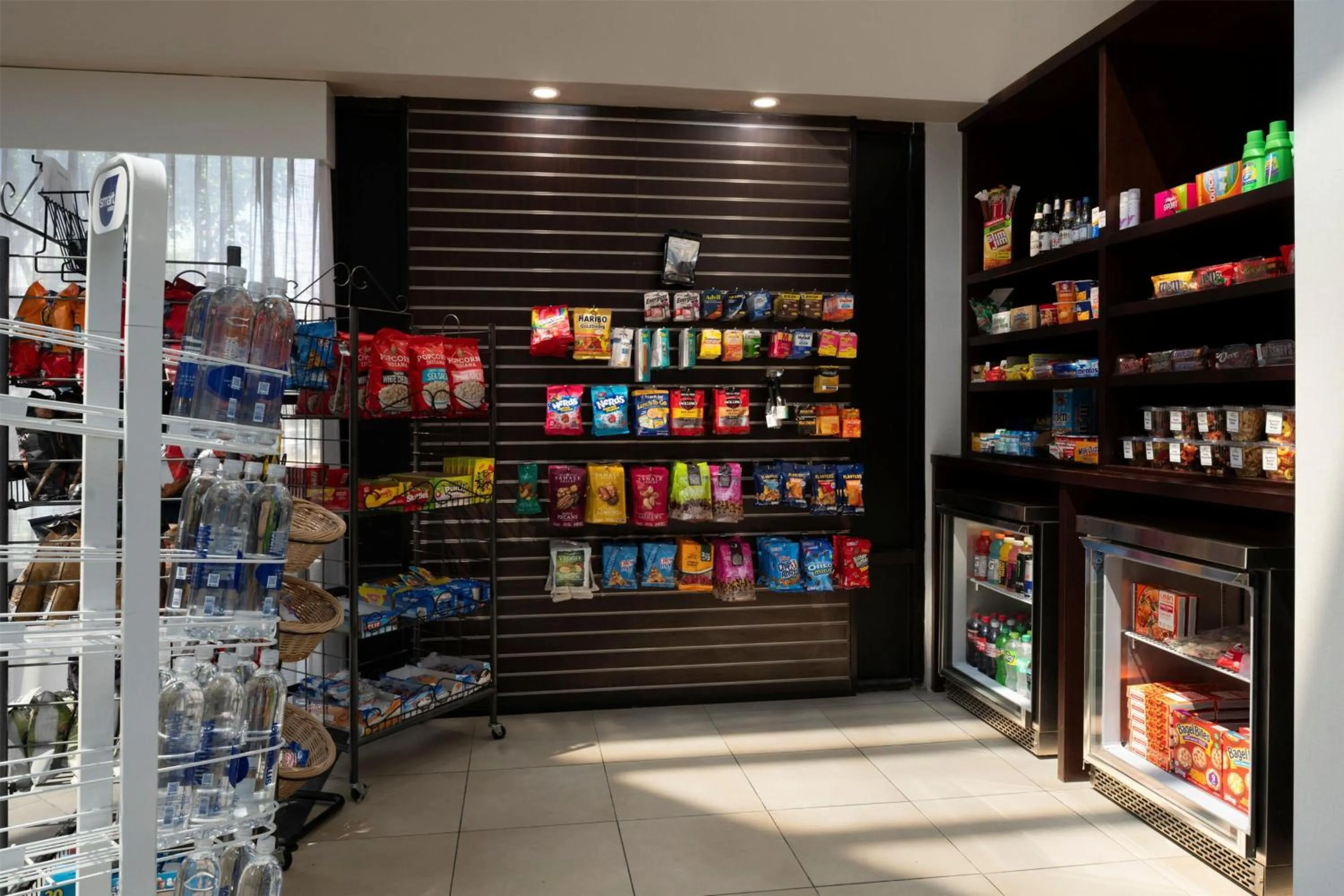 Restaurant/places to eat in DoubleTree by Hilton Richmond - Midlothian