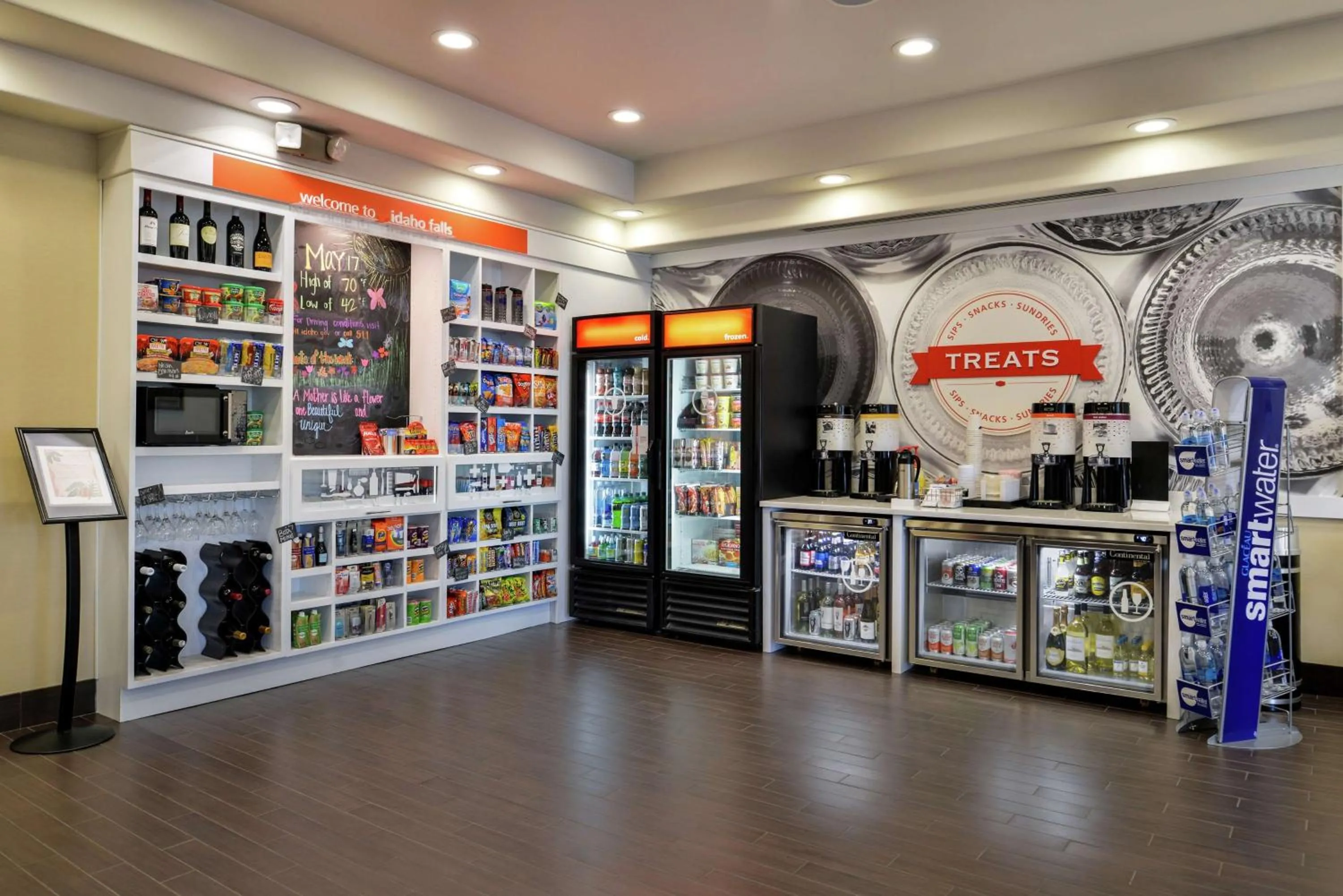 Restaurant/places to eat in Hampton Inn Idaho Falls / Airport