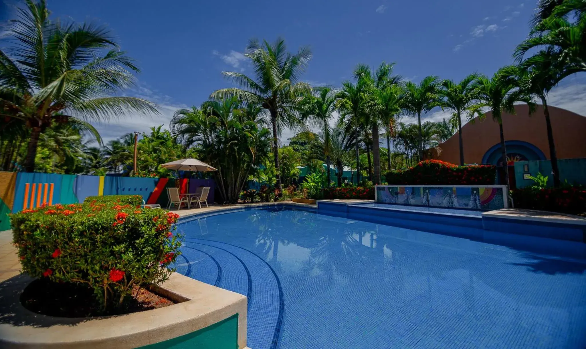 Swimming pool in Alma del Pacifico Hotel & Spa Swimming pool in Alma del Pacifico Hotel & Spa