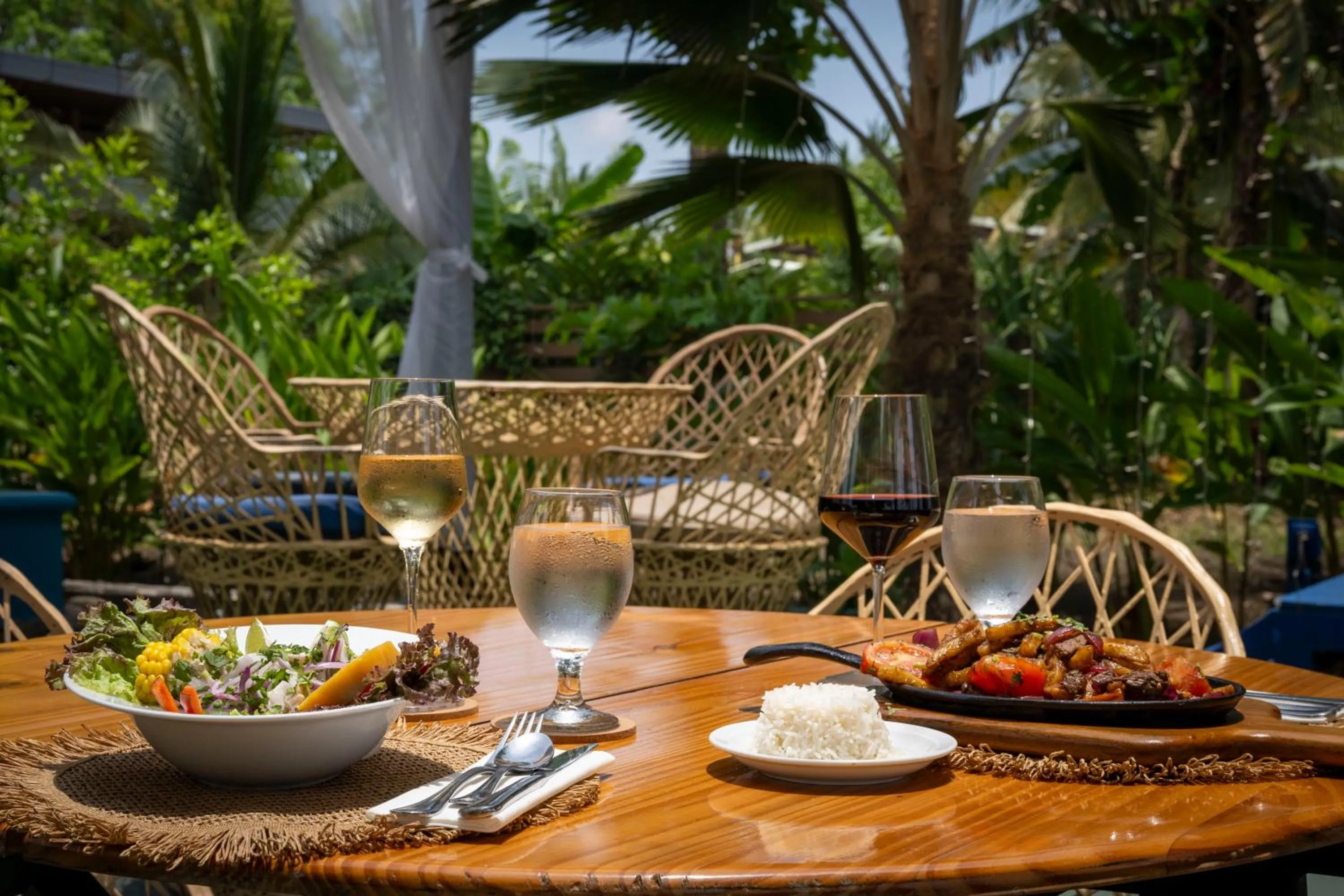 Food in Alma del Pacifico Hotel & Spa