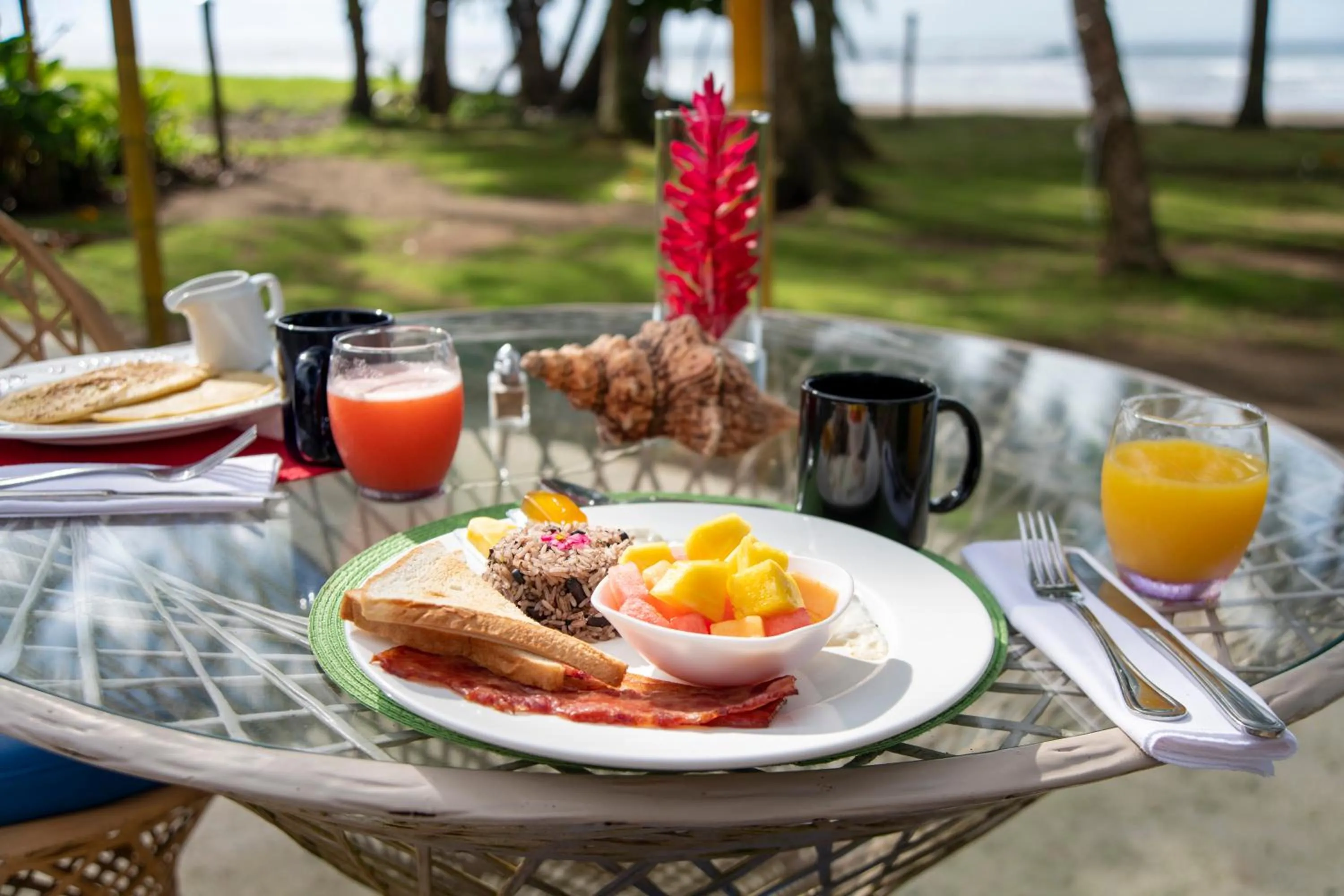 Breakfast in Alma del Pacifico Hotel & Spa