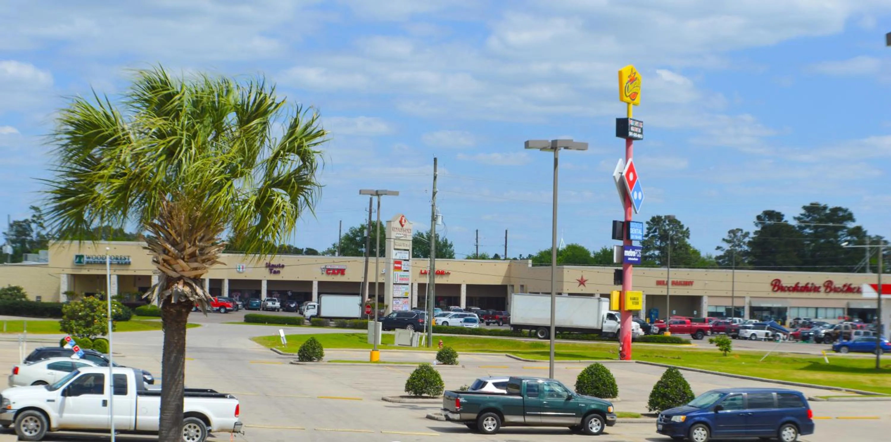 Property building in Magnolia Inn and Suites