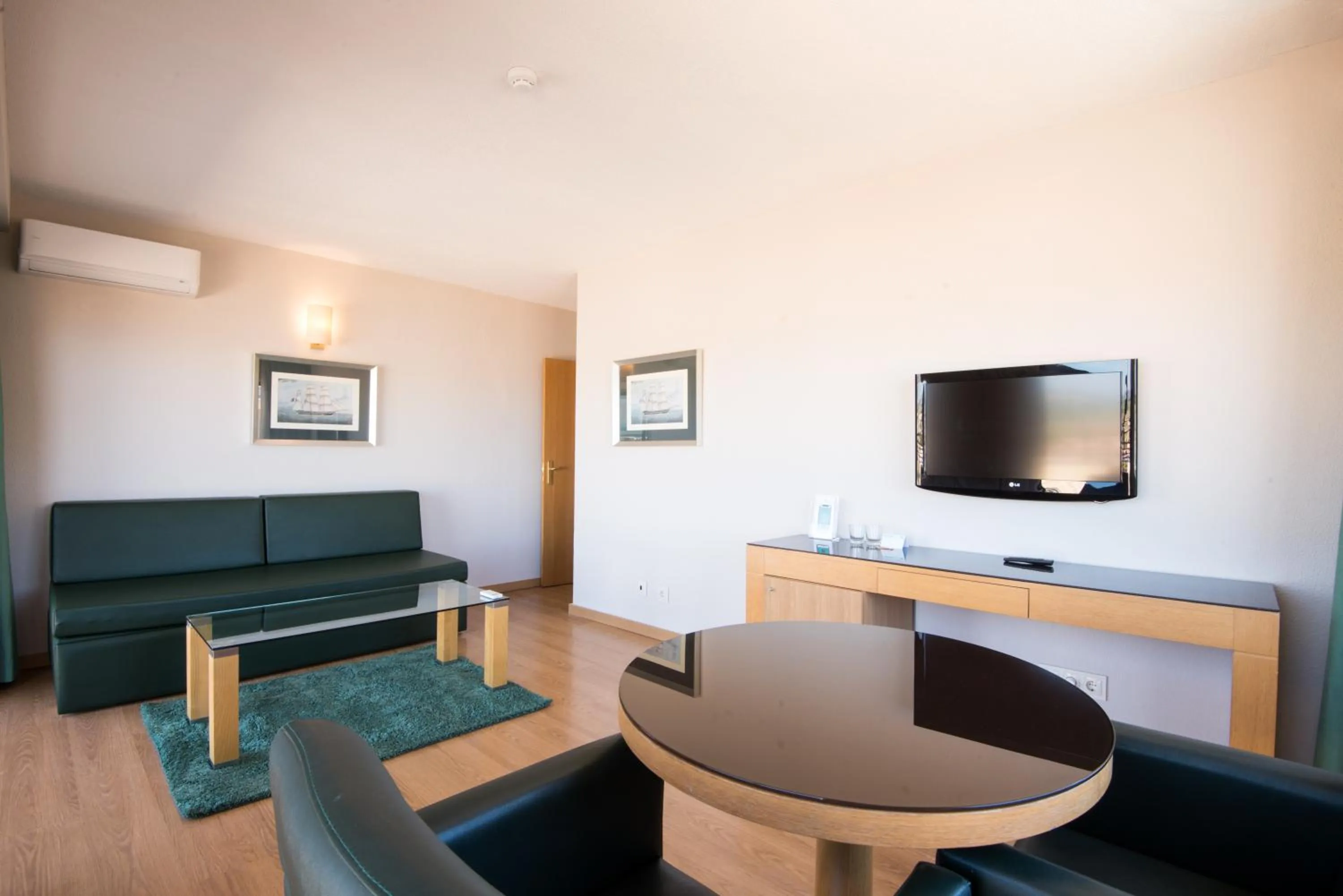 Bedroom in Vila Gale Marina