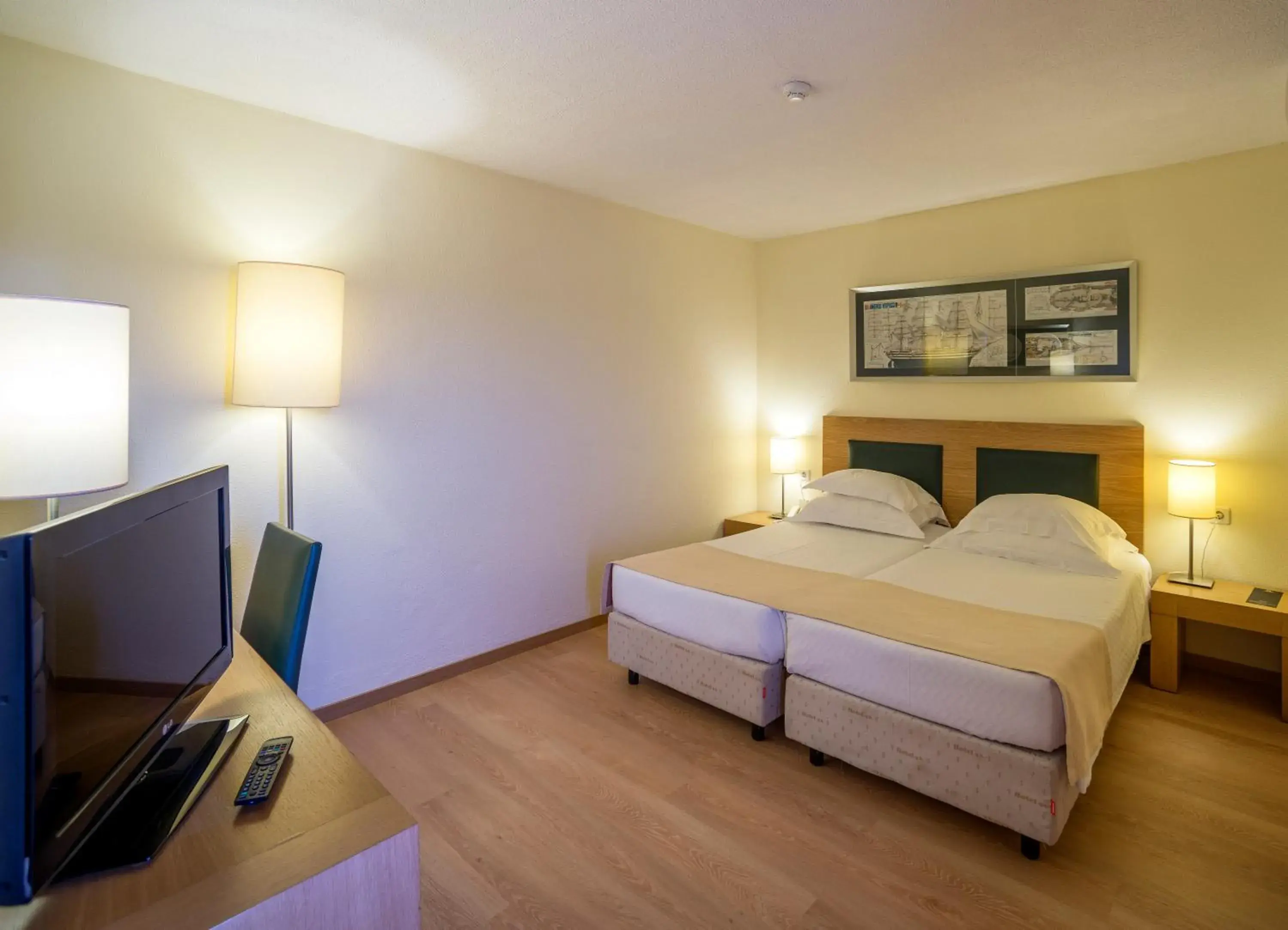 Bedroom, Bed in Vila Gale Marina Bedroom, Bed in Vila Gale Marina