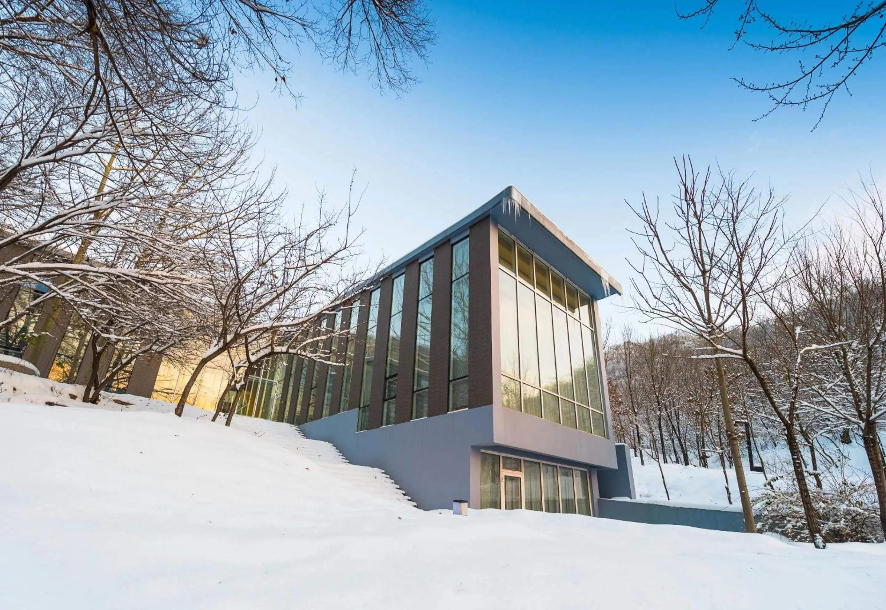 Commune by the Great Wall, in the Unbound Collection by Hyatt