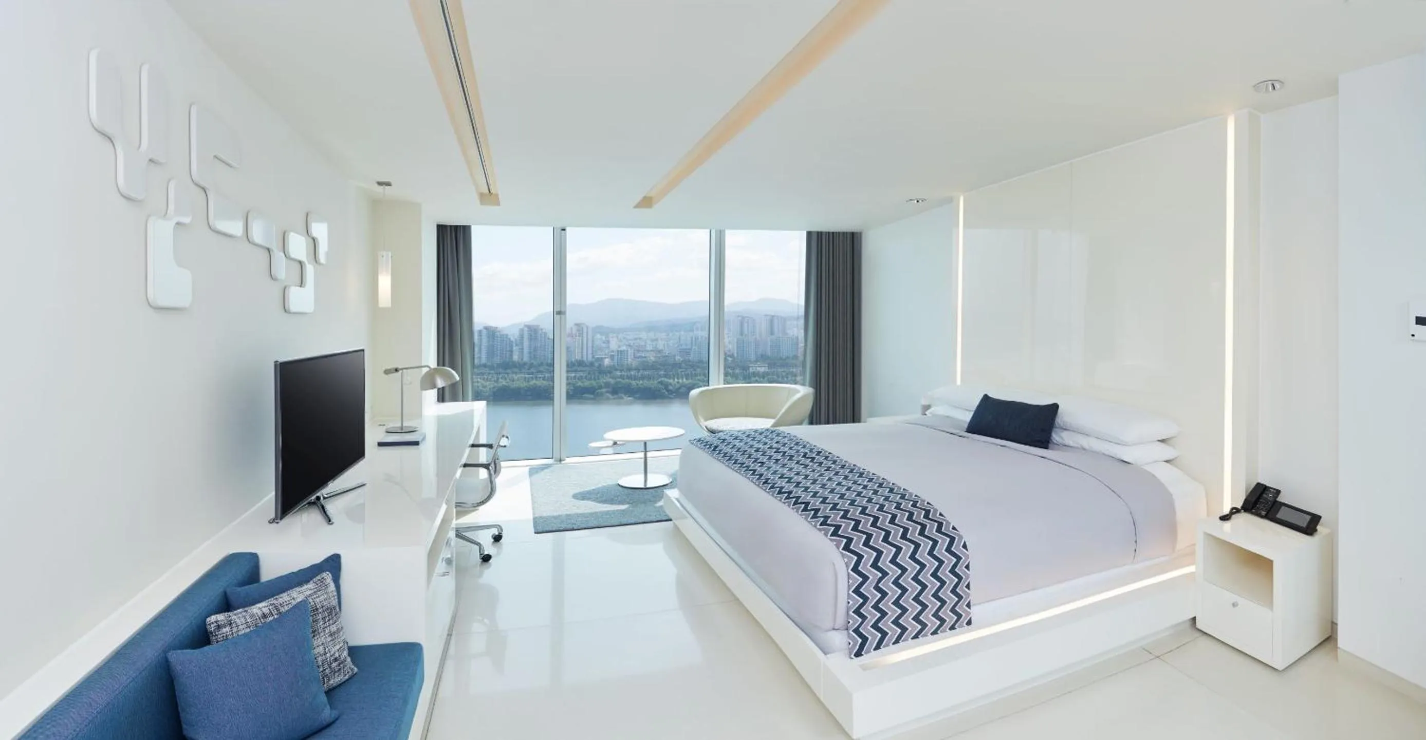 Bed in Vista Walkerhill Seoul - formerly W Seoul