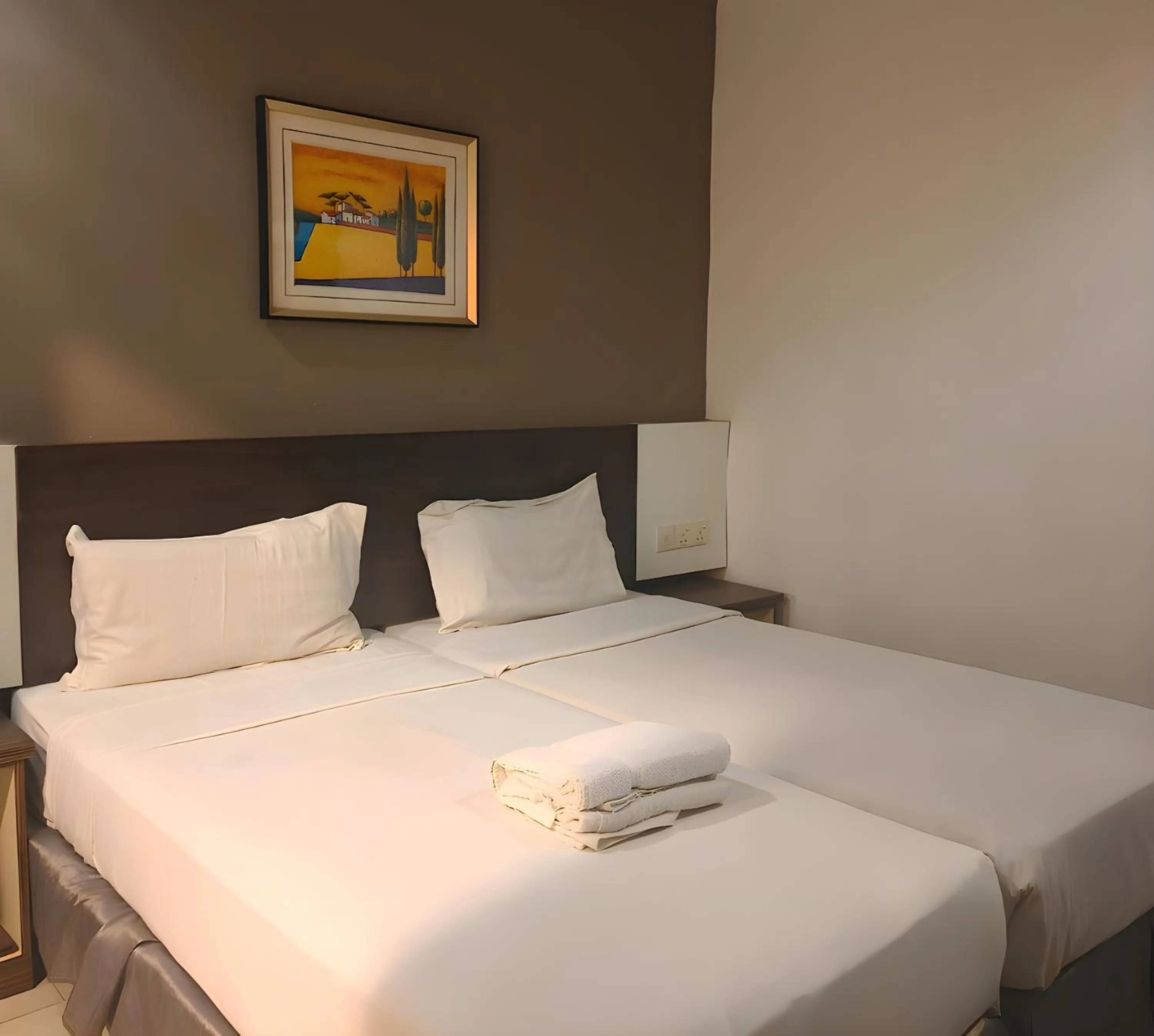 Bed in LEO Express Hotel