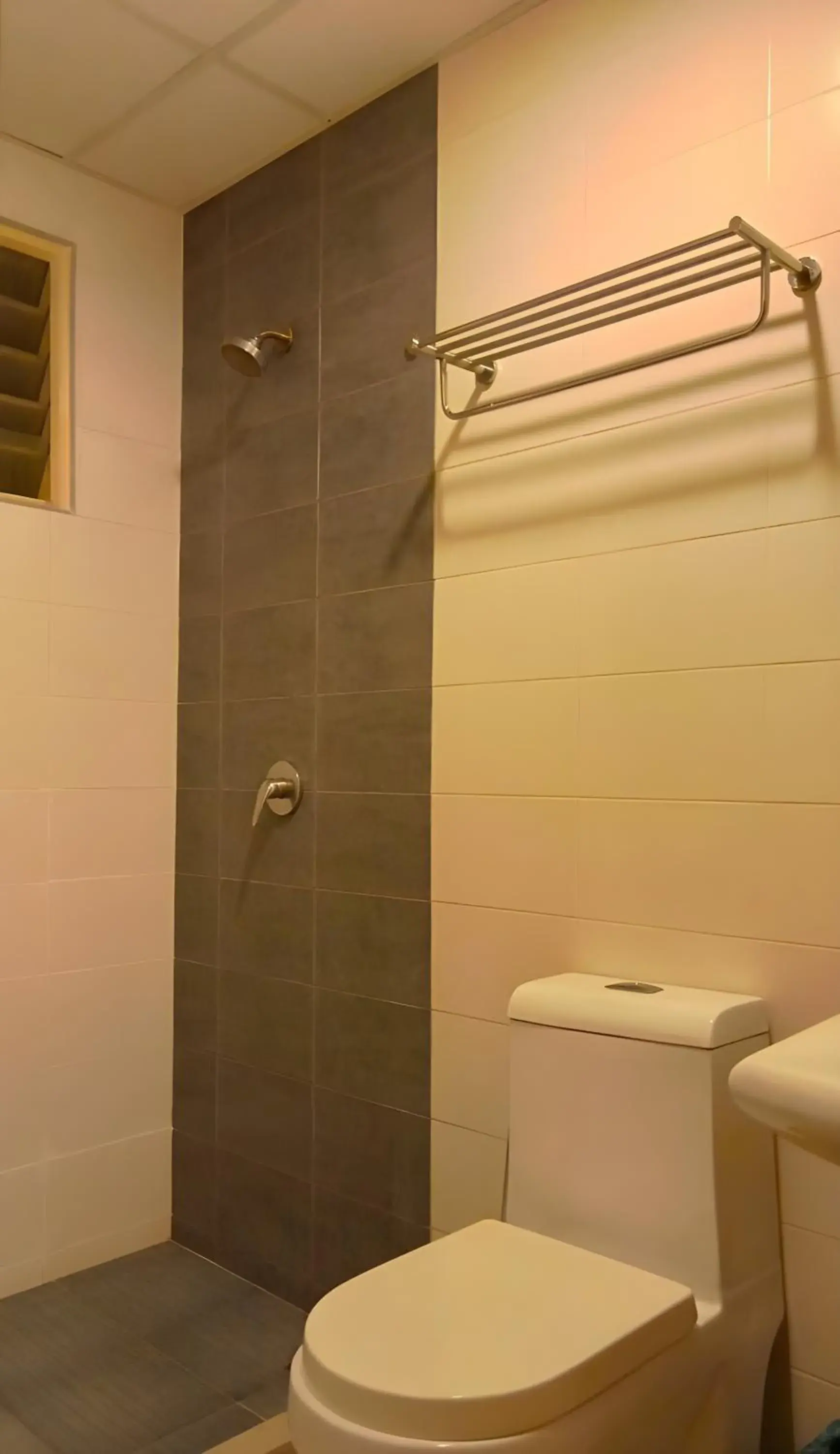 Standard Twin Room in LEO Express Hotel Standard Twin Room in LEO Express Hotel