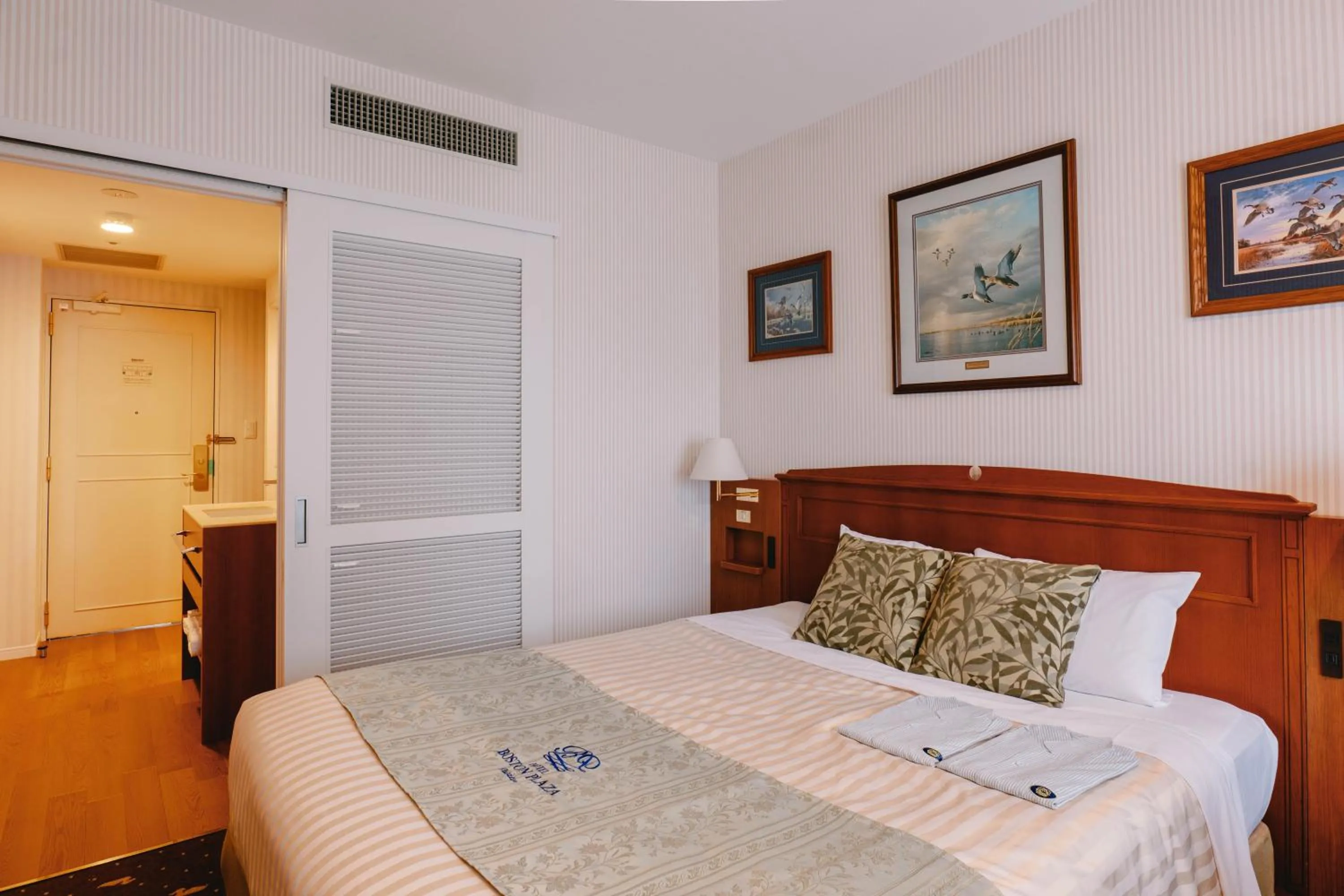 Bed in Hotel Boston Plaza Kusatsu