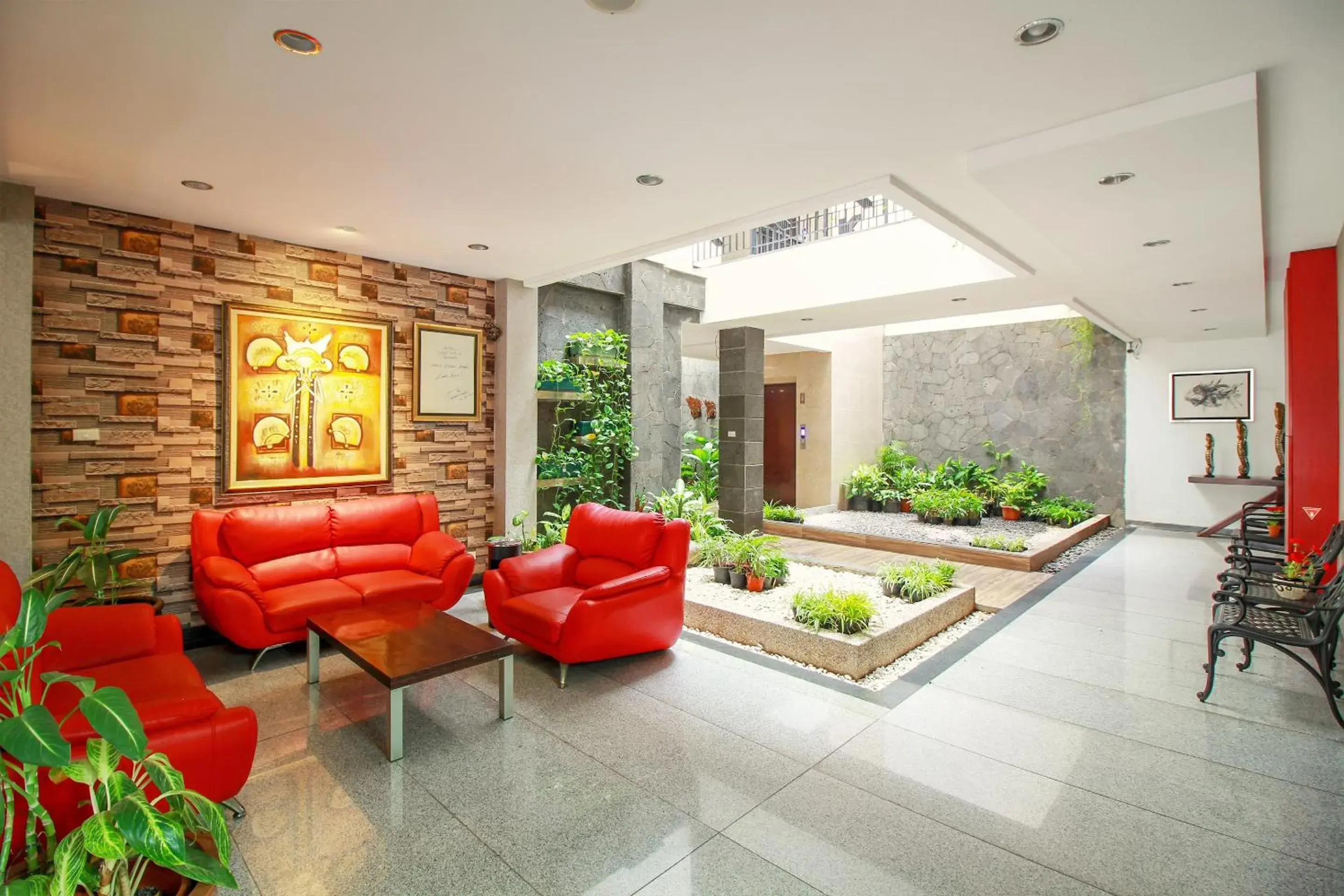 Lobby or reception in Collection O Pasteur Near Paris Van Java Mall Formerly Sweet Karina Lobby or reception in Collection O Pasteur Near Paris Van Java Mall Formerly Sweet Karina