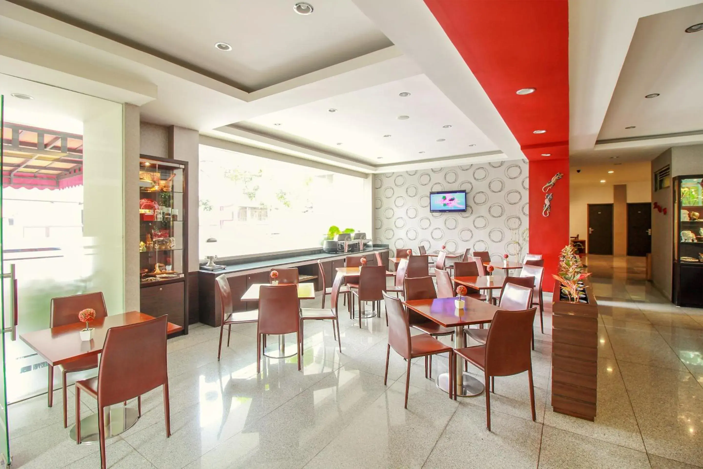 Restaurant/places to eat in Collection O Pasteur Near Paris Van Java Mall Formerly Sweet Karina Restaurant/places to eat in Collection O Pasteur Near Paris Van Java Mall Formerly Sweet Karina