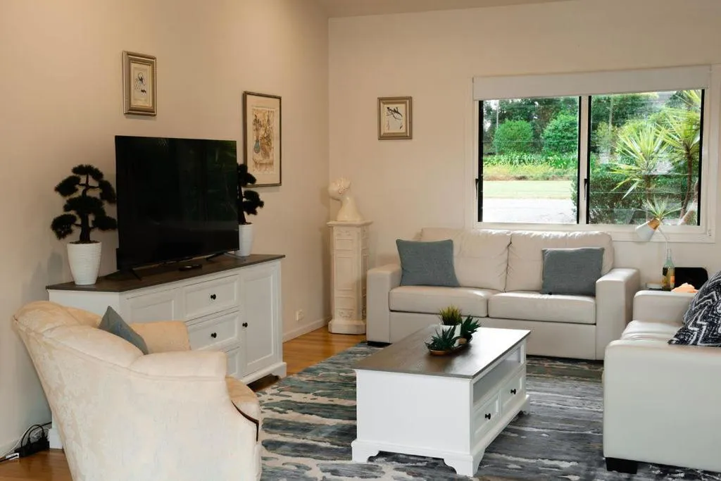 Lake Russell Lakeside Retreat