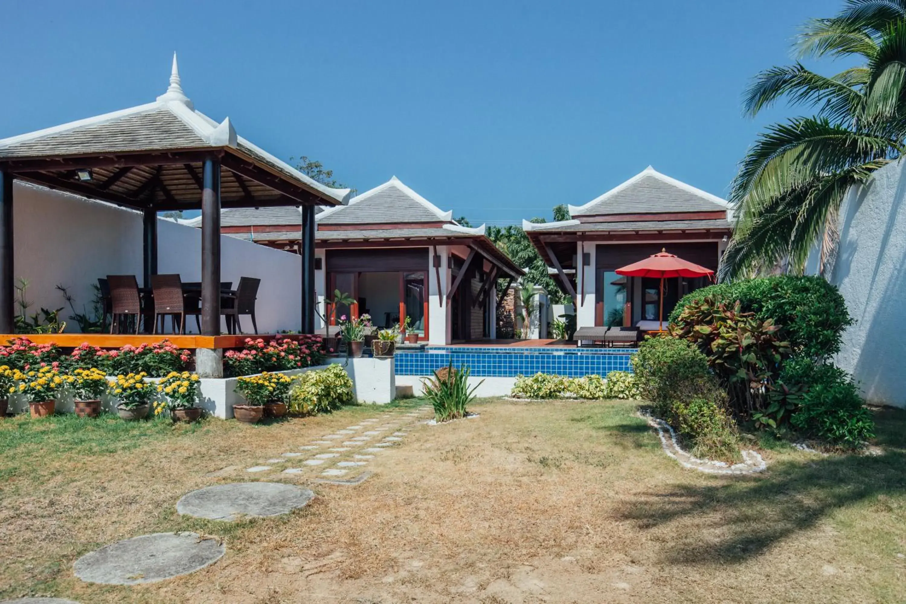 Swimming Pool in Thai Island Dream Estate