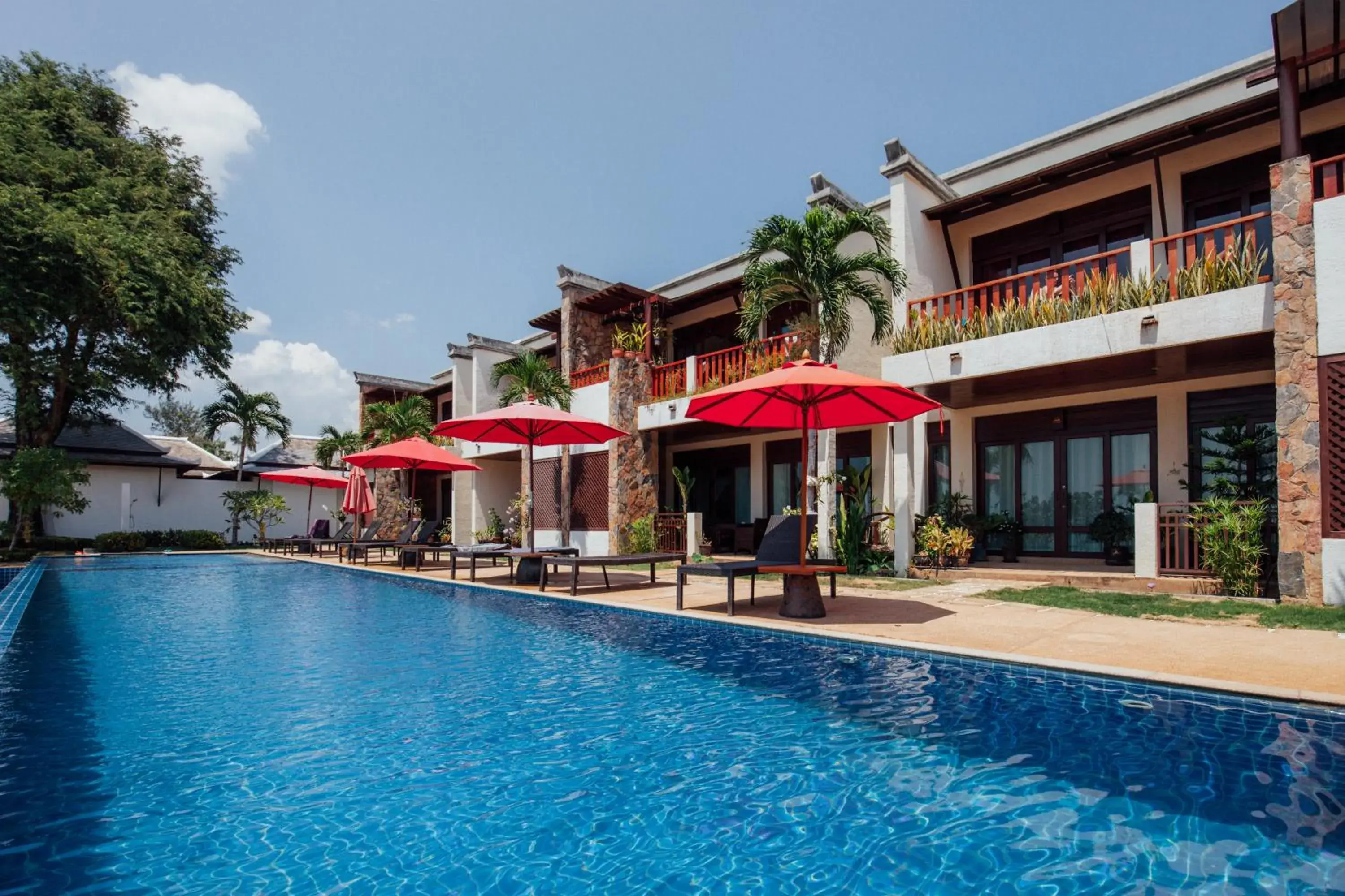 Swimming Pool in Thai Island Dream Estate